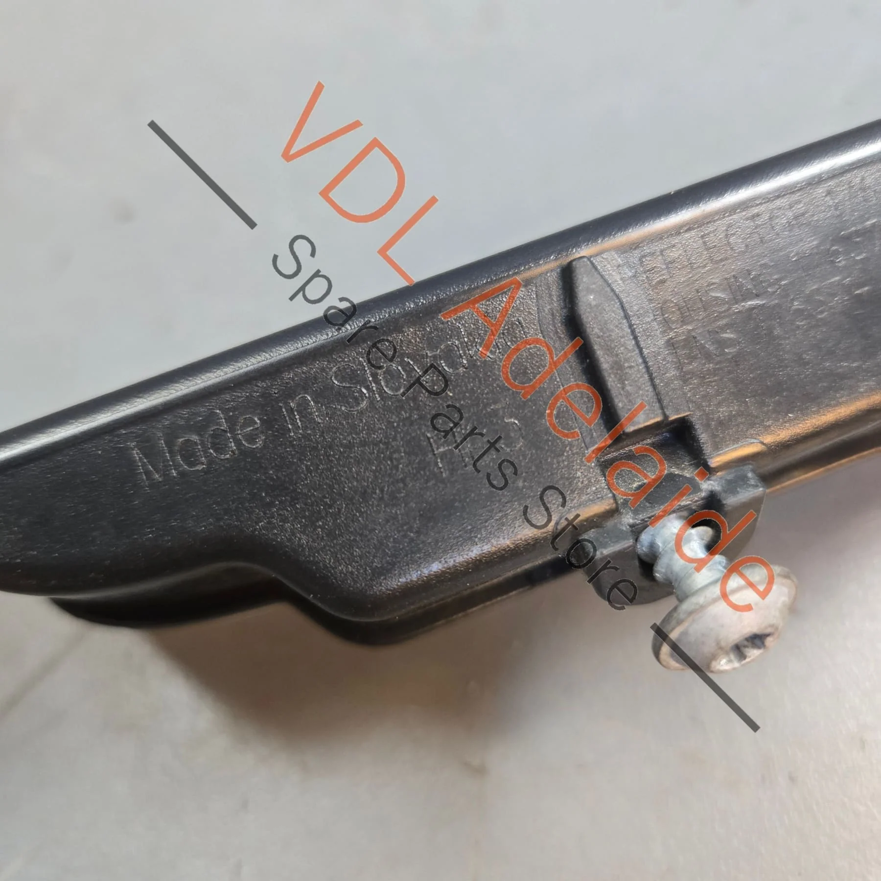 Porsche Boxster 981 Rear Middle Fog Reverse Lamp Light 98163146502 - Image 6