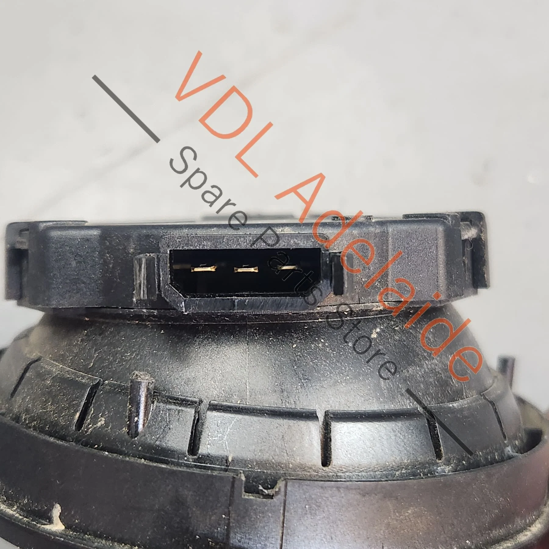 Porsche 911 Boxster Cayman Exterior Mirror Adjuster Motor 99762404701 - Image 4
