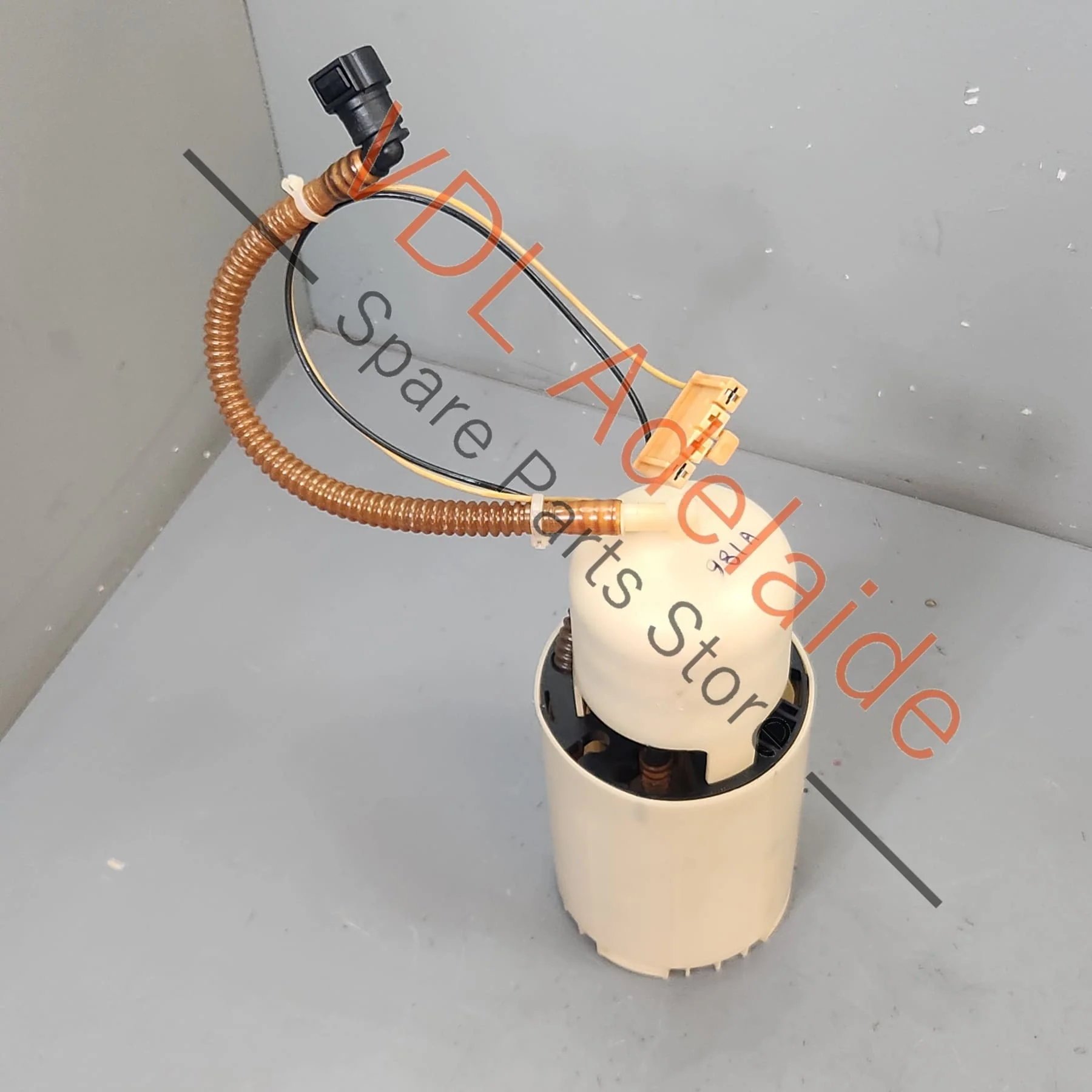 Porsche 911 Boxster Cayman Low Pressure Fuel Pump In Tank 99162014101 - Image 3