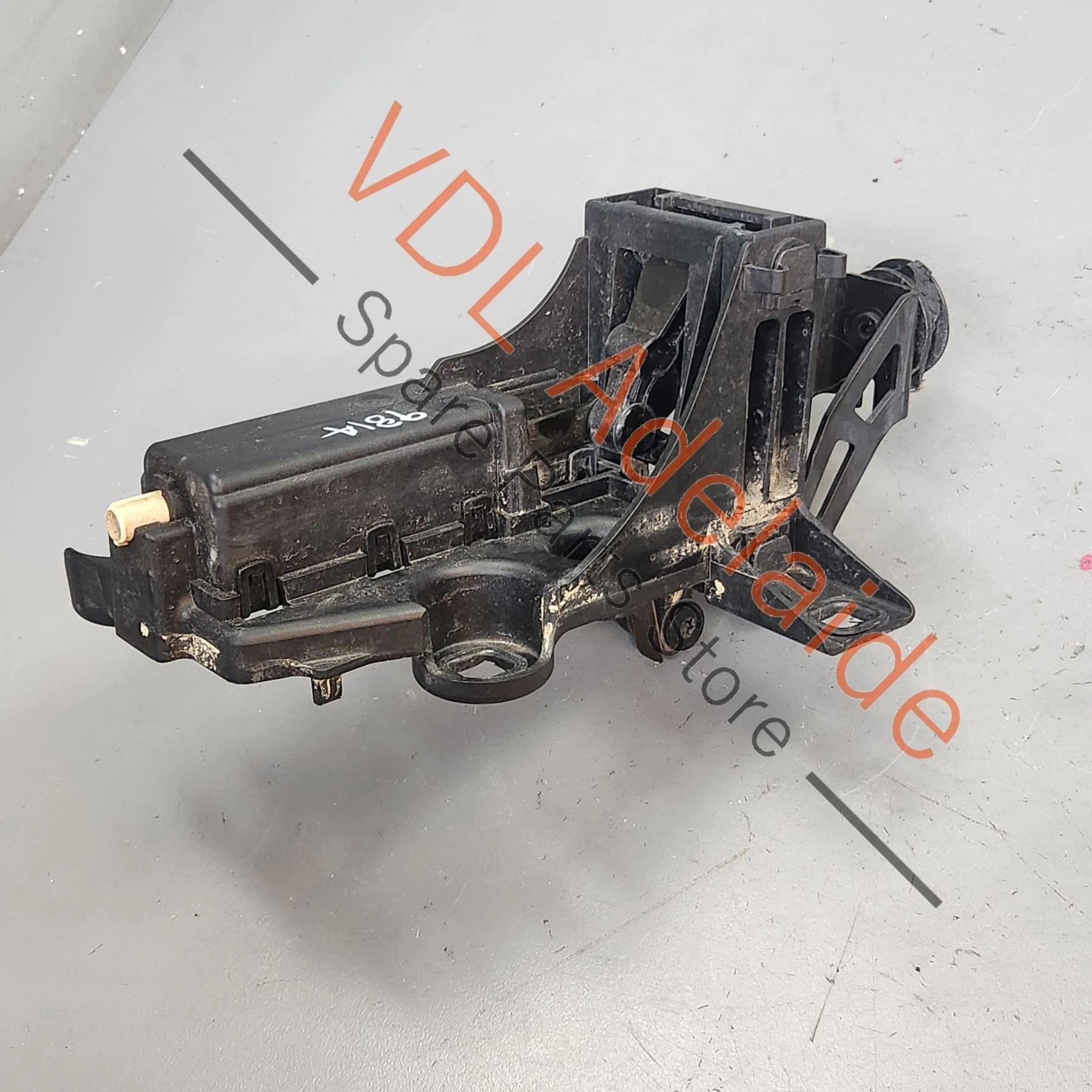Porsche 911 Boxster Cayman Rear Spoiler Lift Mechanism Left 98150497100 - Image 3