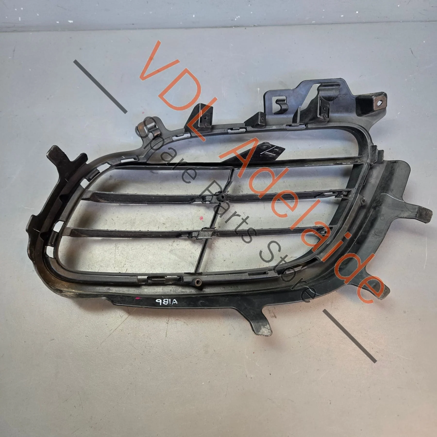 Porsche Boxster Cayman Front Right Bumper Grille Vent 98150556400 - Image 5