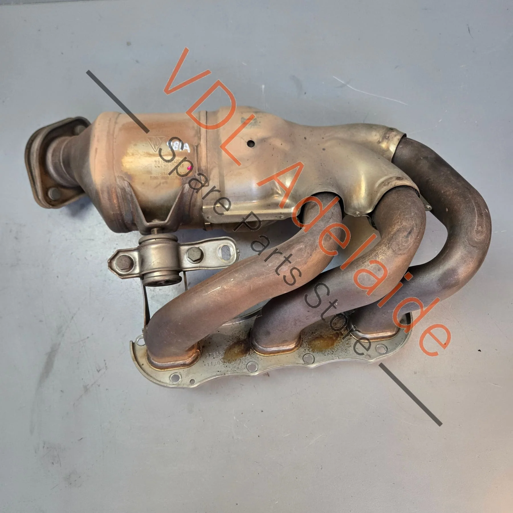 Porsche Boxster Cayman 2.7L Right Exhaust Manifold w Catalytic Converter 98111321205 981113212EX