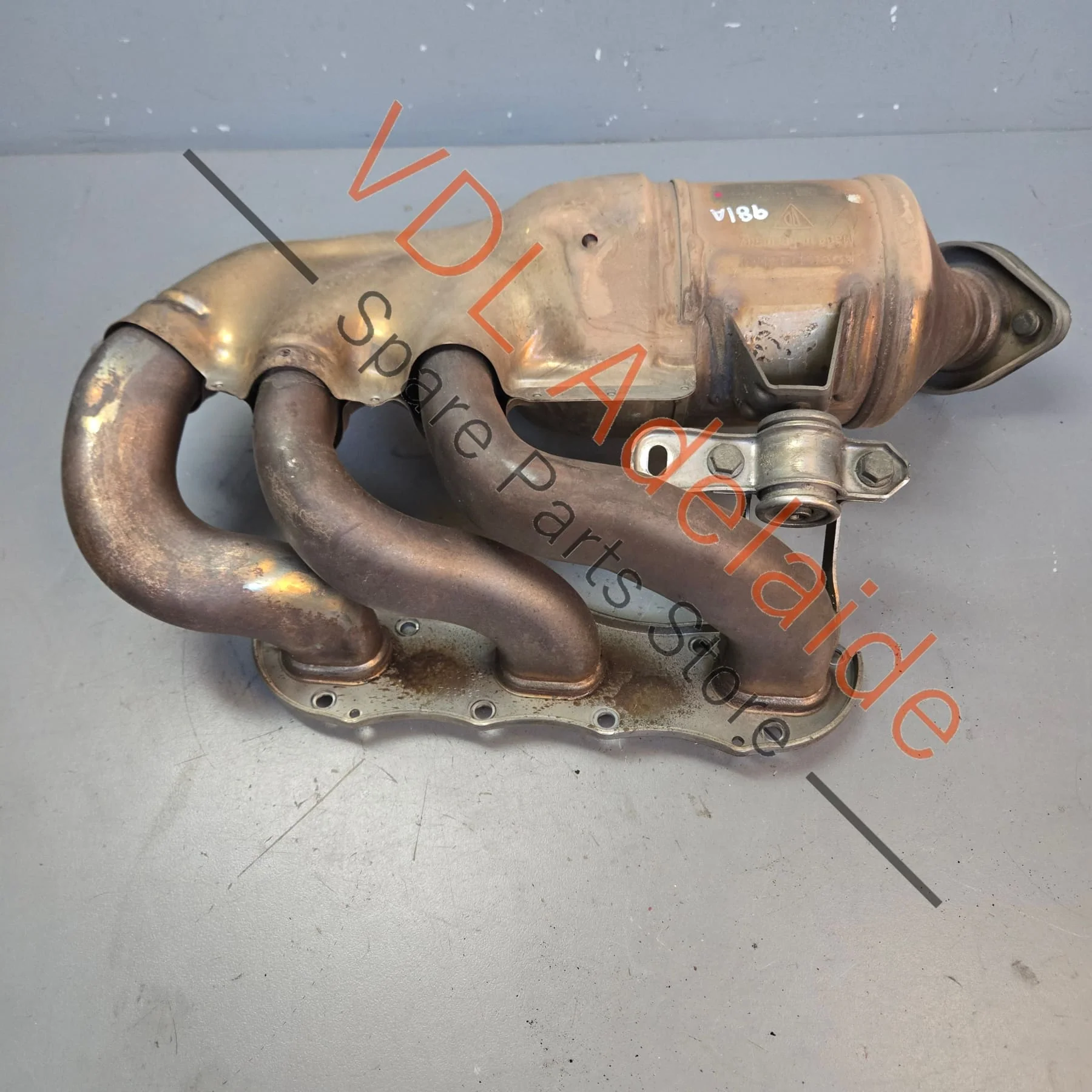 Porsche Boxster Cayman 2.7L Left Exhaust Manifold w Catalytic Converter 98111321105 981113211EX