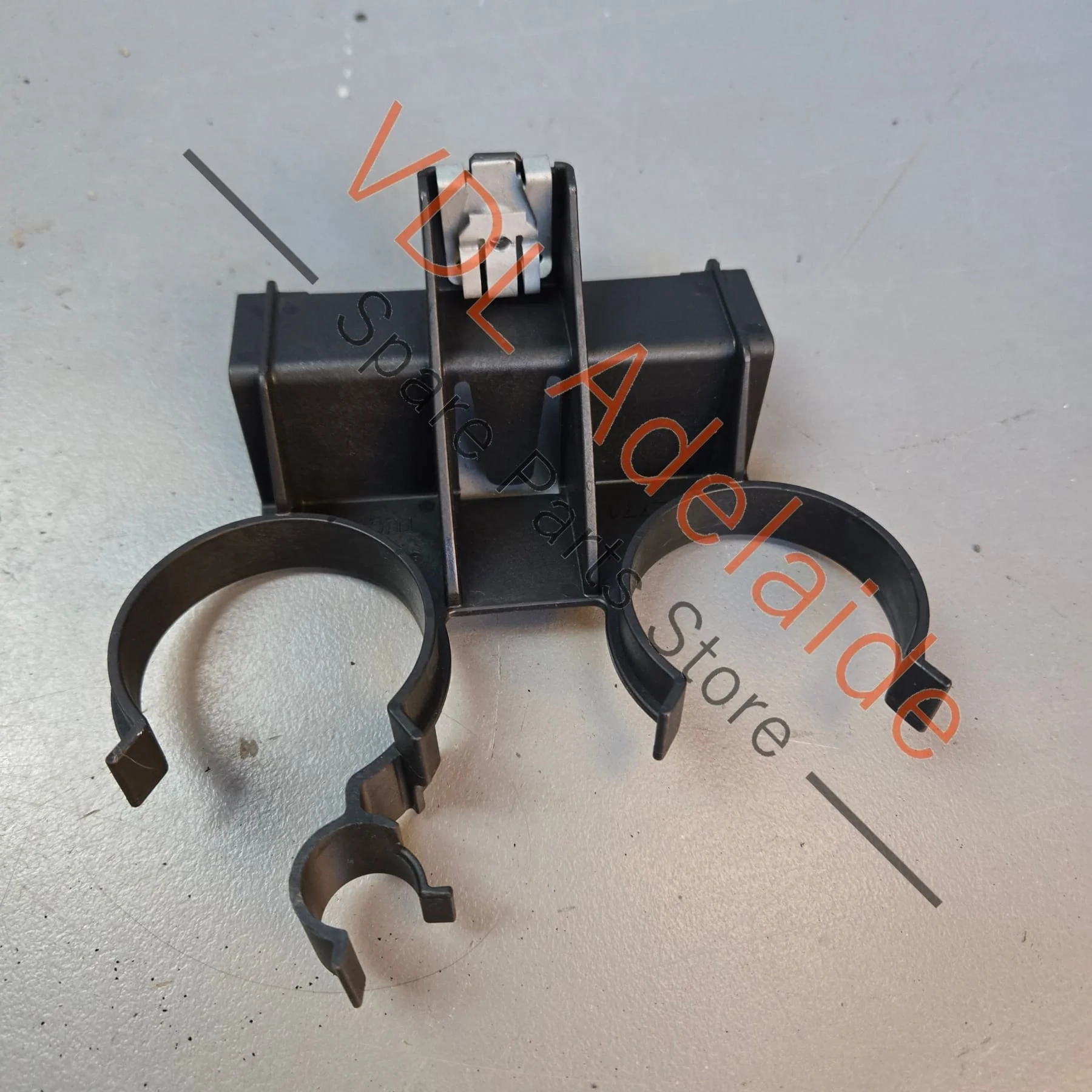 Porsche Cayman Boxster Bracket for Coolant Pipe Under Floor 98110654103