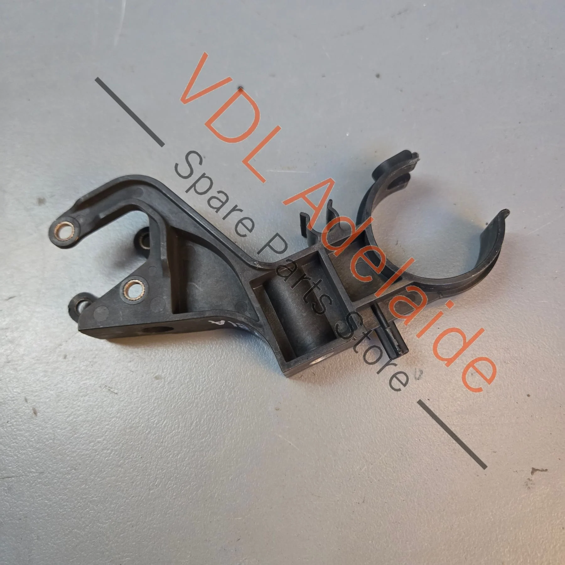 Porsche 911 Cayman Boxster Bracket for Coolant Pipe Front Tub 99110641303