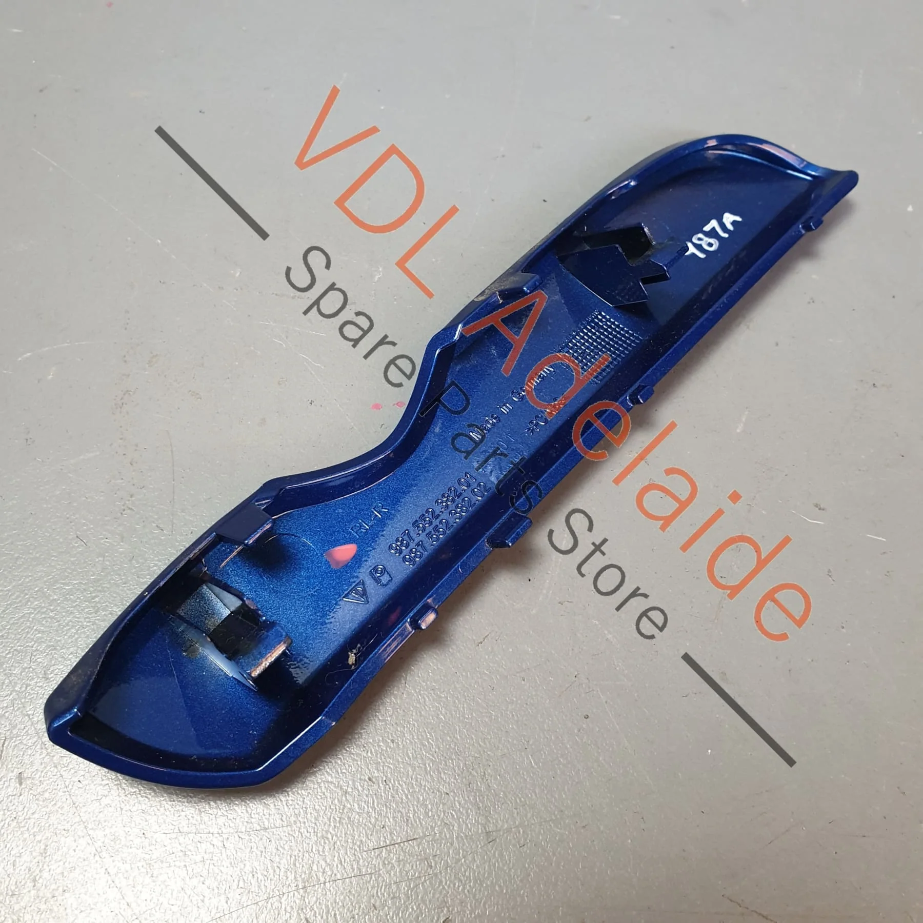 Porsche Cayman Boxster Dash Trim Drivers Side Outer for RHD 98755238202 - Image 5