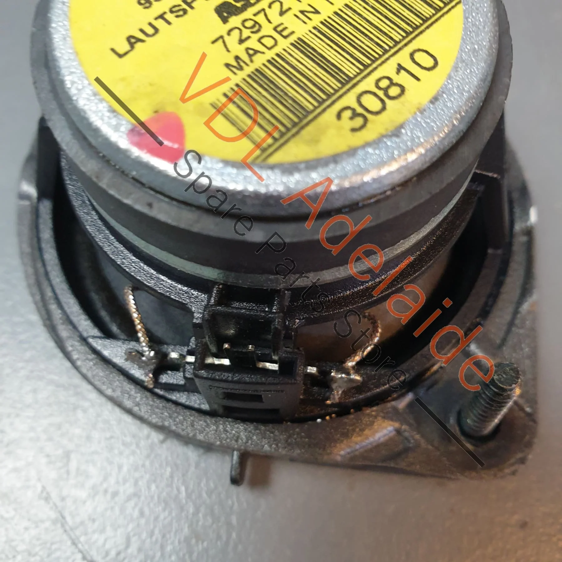 Porsche 911 Boxster Cayman Dashboard Centre Loudspeaker Speaker 99764503300 - Image 4