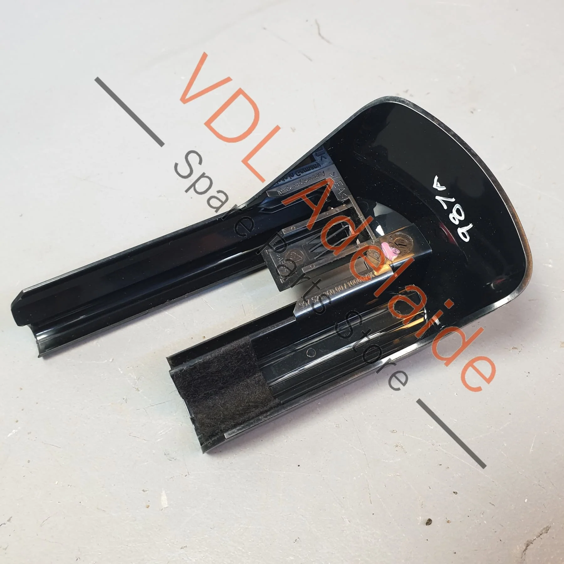 Porsche Boxster Cayman 911 Cover for Seat Guide Rail Track Cover 99752136001 - Image 4