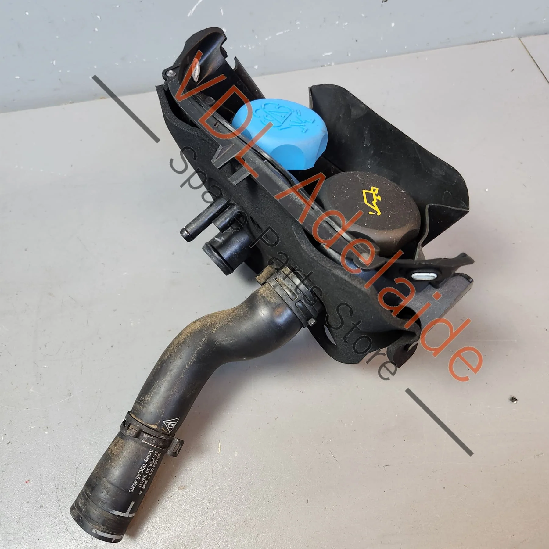 Porsche Oil & Coolant Filler Neck & Caps - Image 4