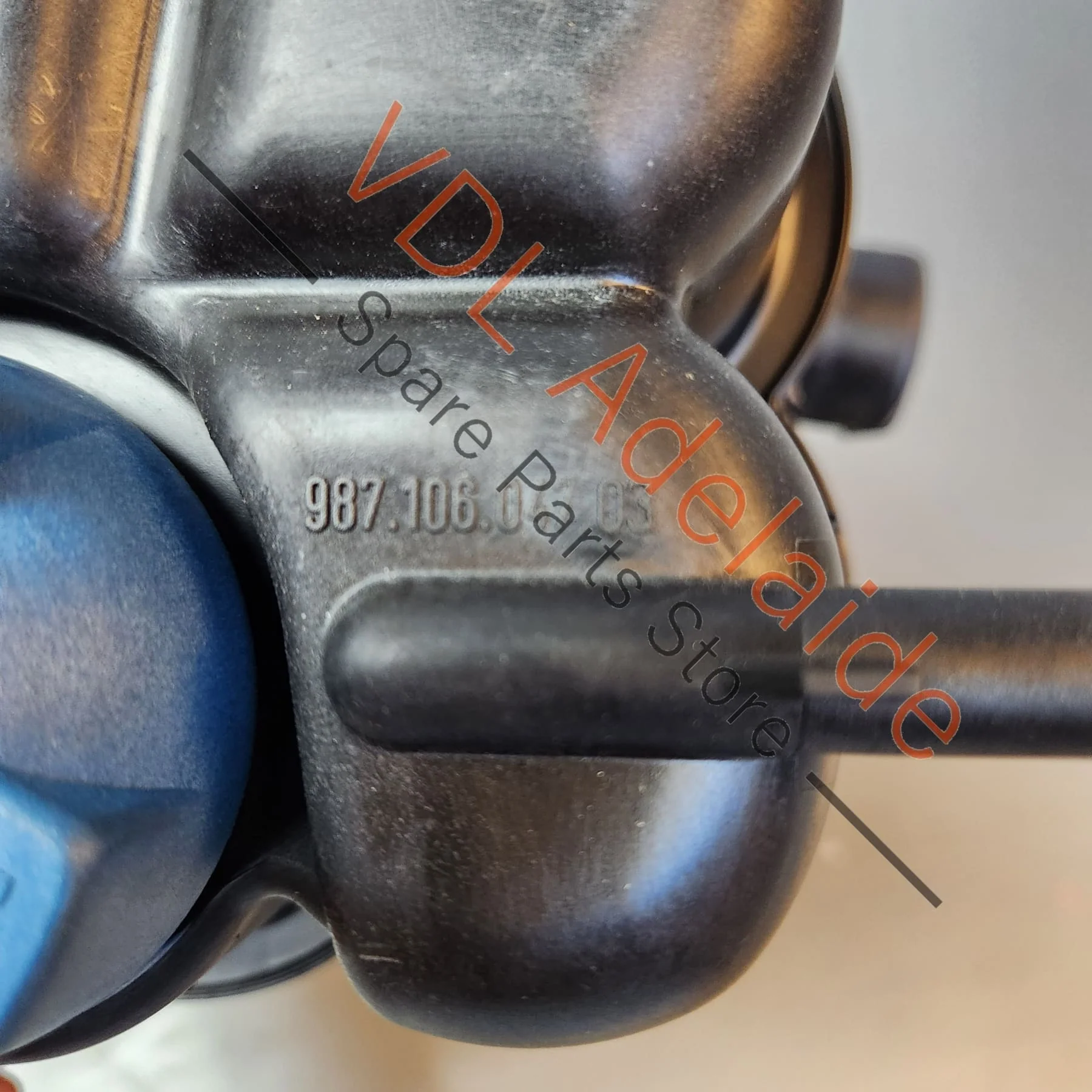 Porsche Cayman Boxster Coolant Expansion Tank 98710604703 - Image 3