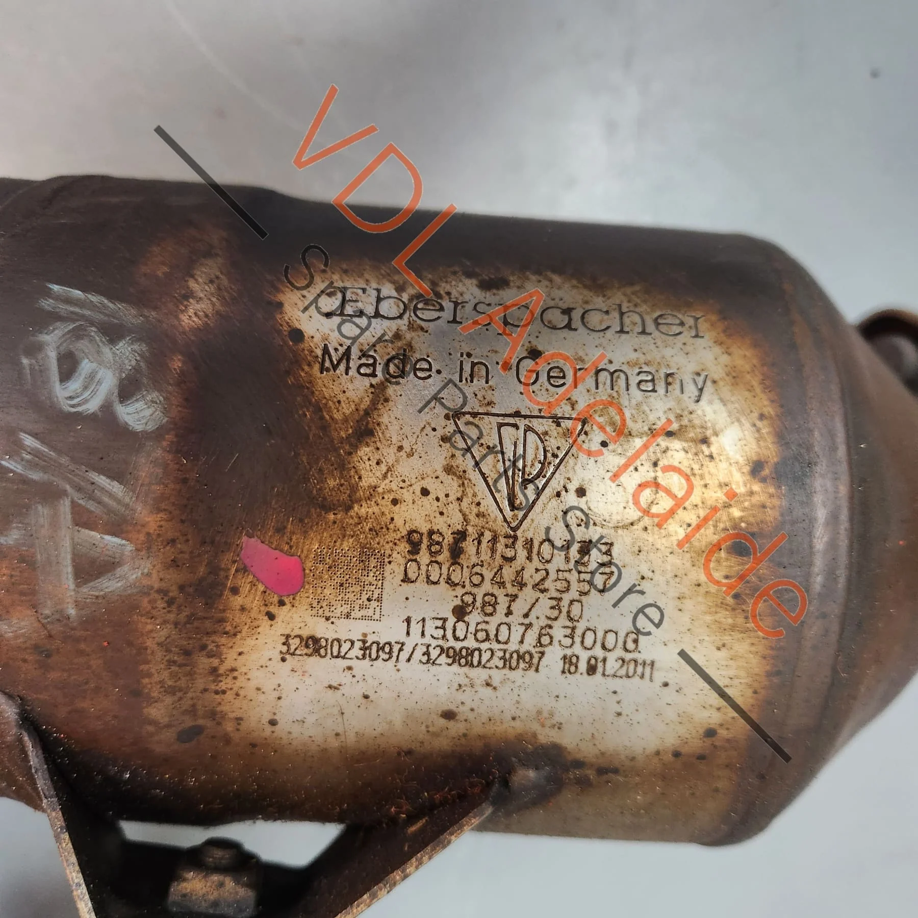 Porsche Cayman R 3.4L Catalytic Converter Exhaust Manifold cyl 4-6 98711310133 - Image 4