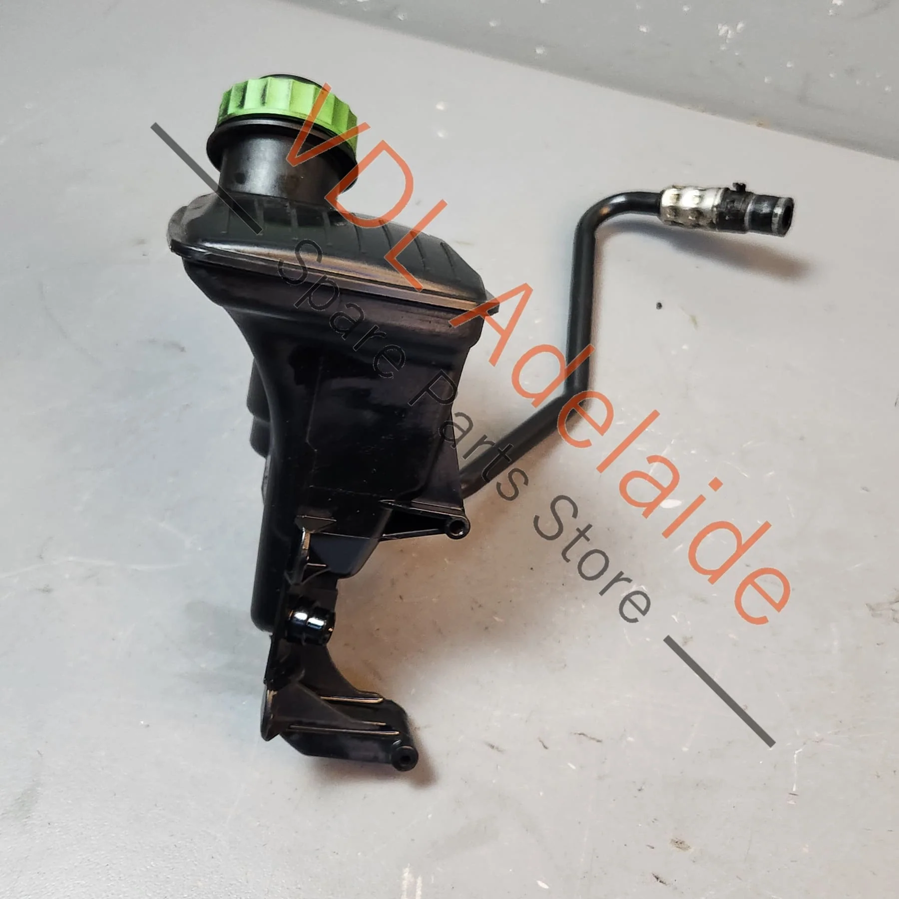 Porsche Cayman Boxster Power Steering Pump Reservoir Tank 9A131422014