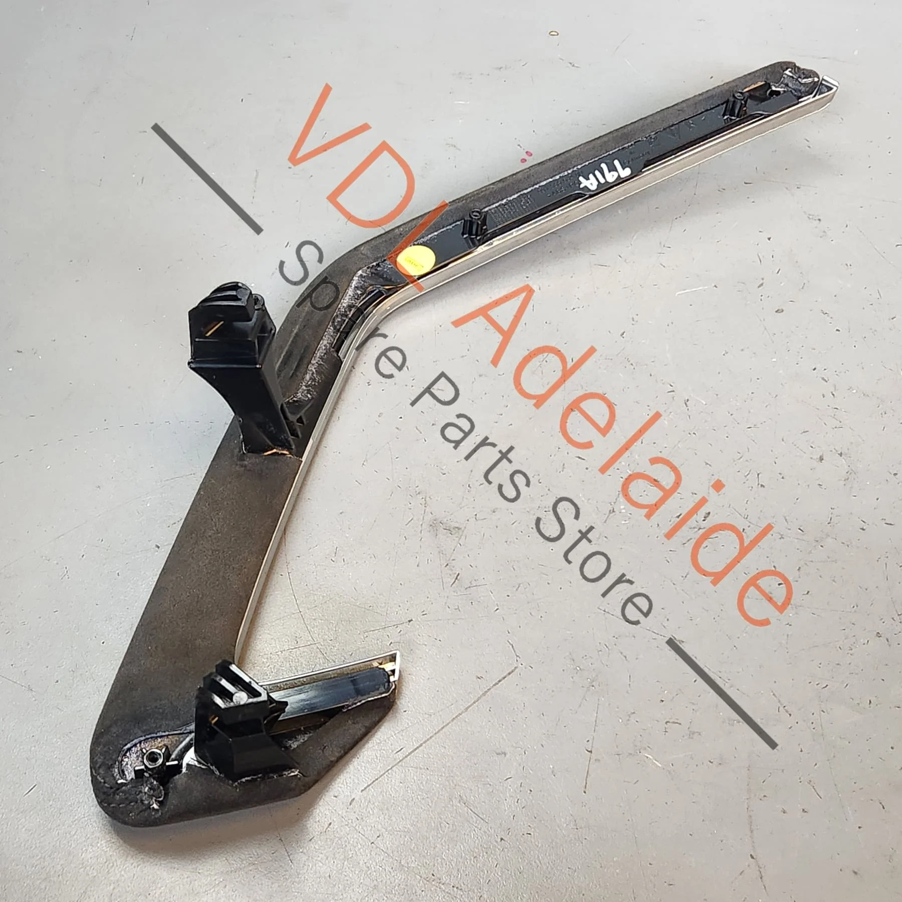Porsche 911 991 RHS Right Side Alcantara Door Trim Interior Grab Handle 99155563400 2W0 - Image 9