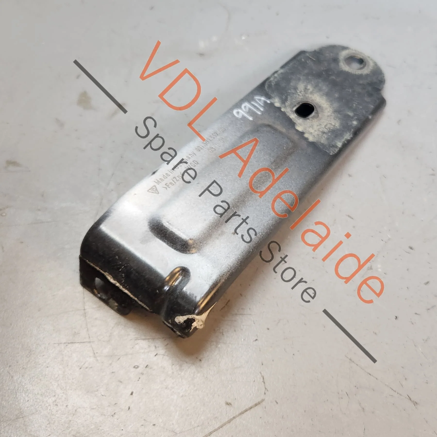 Porsche 911 Front Left LHS Fender Mounting Bracket Upper Half 99150355700