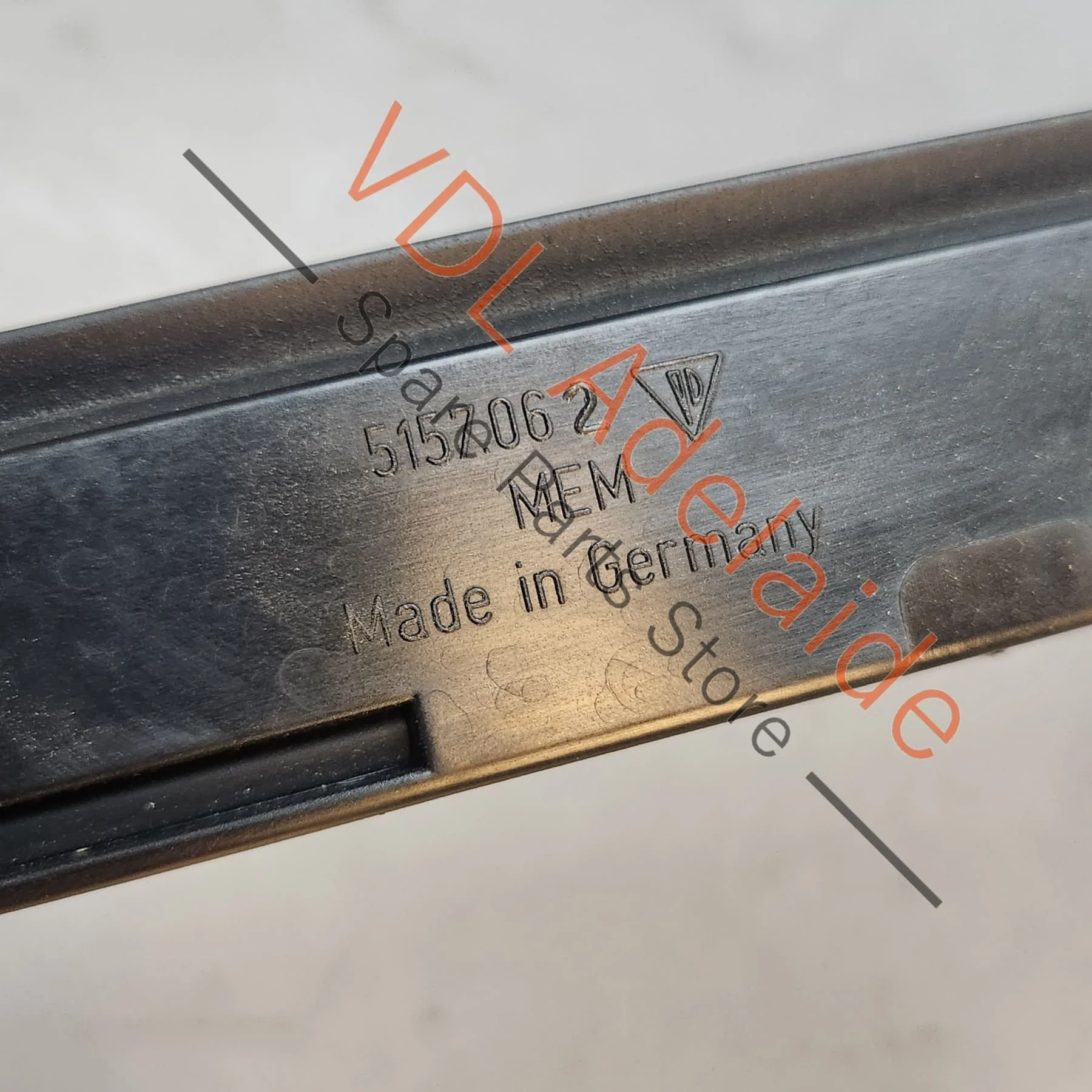Porsche 911 Right Window Guide Channel 99153743204 99153754202 - Image 6