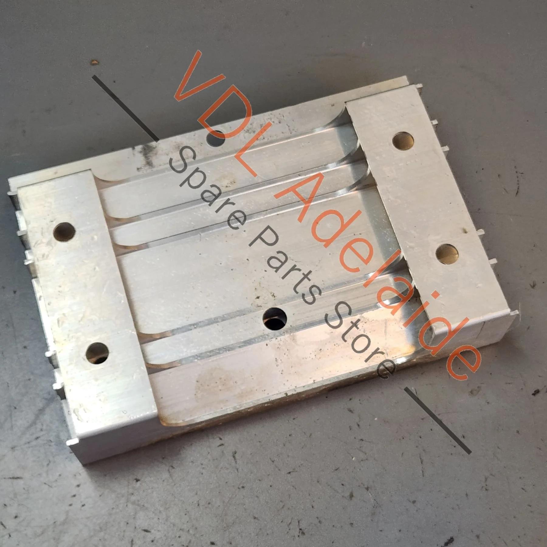 Porsche 911 Under Floor Tunnel Reinforcement Aluminium Bracket Brace 99150482300