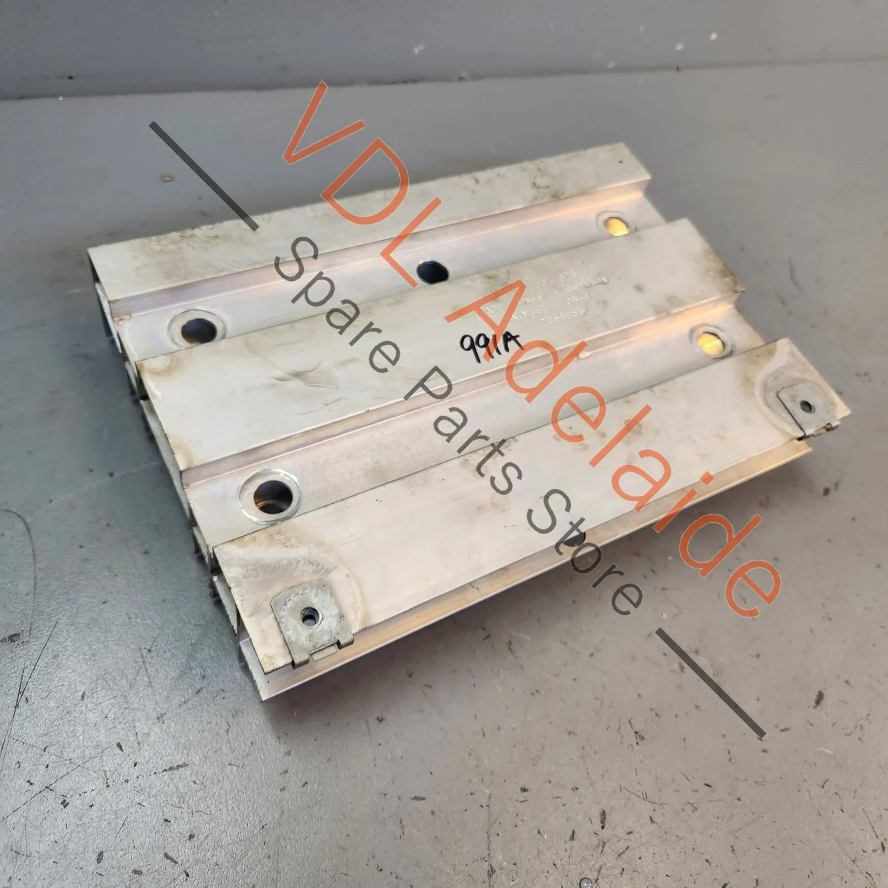 Porsche 911 Under Floor Tunnel Reinforcement Aluminium Bracket Brace 99150482300 - Image 5