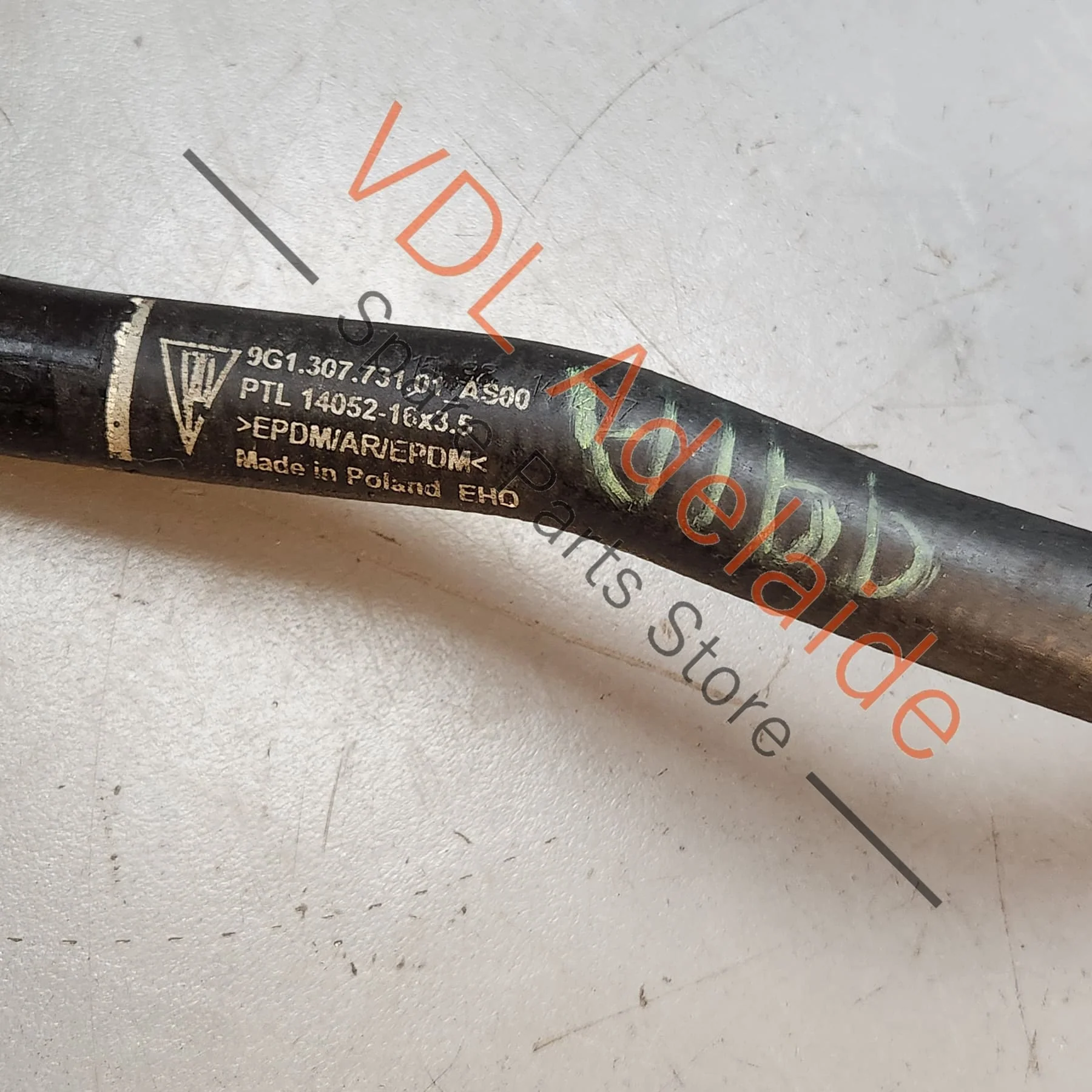 Porsche 911 ZF Transmission Gearbox PDK Coolant Feed Hose 9G130773101 9P1317233 - Image 5