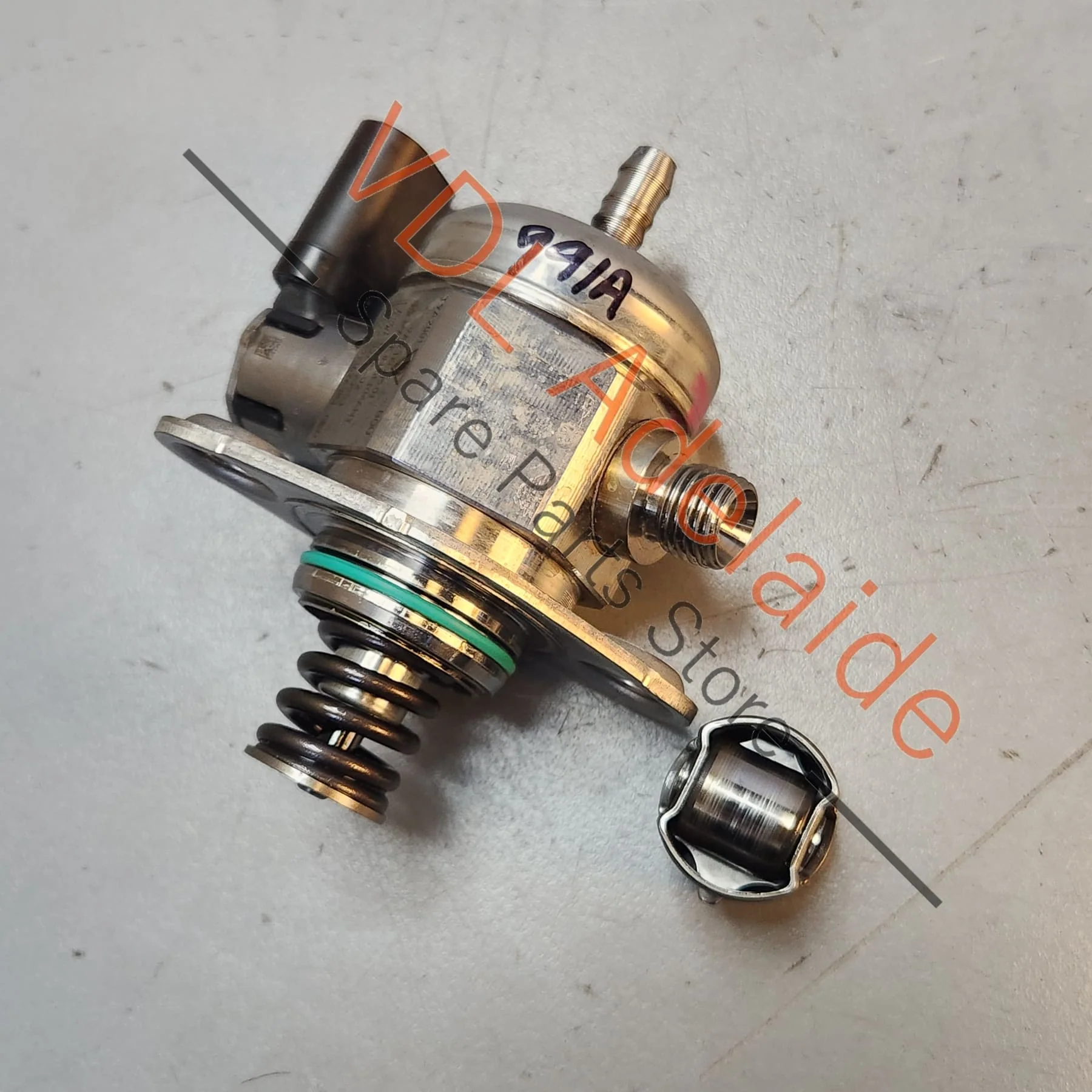 Genuine OEM Porsche 911 3.0T GTS High Pressure Fuel Pump 9A211031500 9A211031501 9A211031502 - Image 6