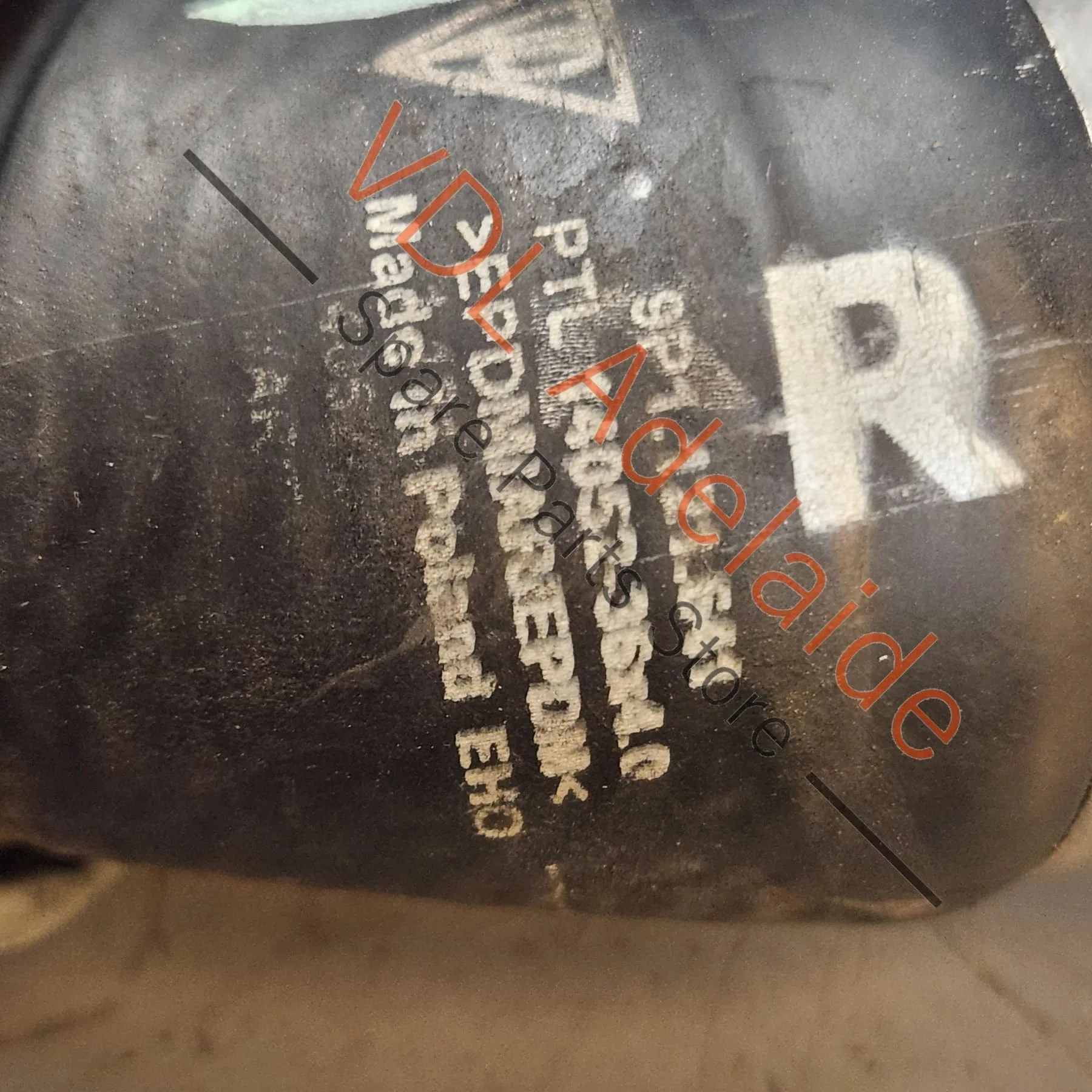 Porsche 911 Rear Right Engine Coolant Hose Pipe 9P1121641 - Image 6
