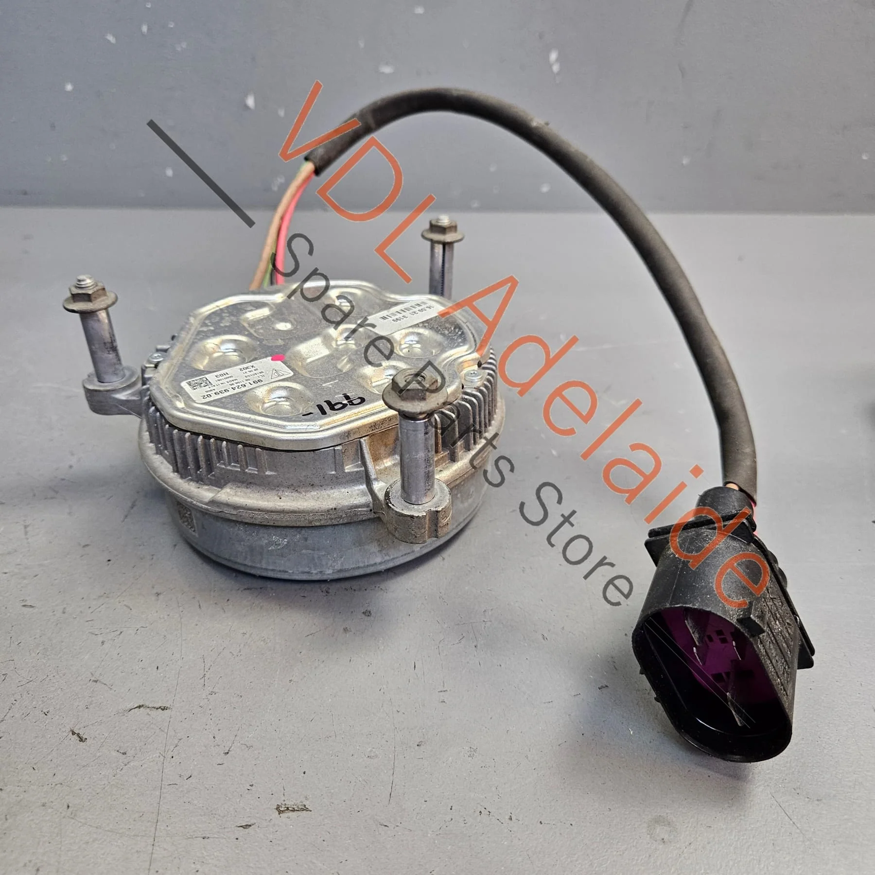 Porsche 911 991 Front Radiator Cooling Fan 9P1959455CY Motor Only 99162493902 - Image 5