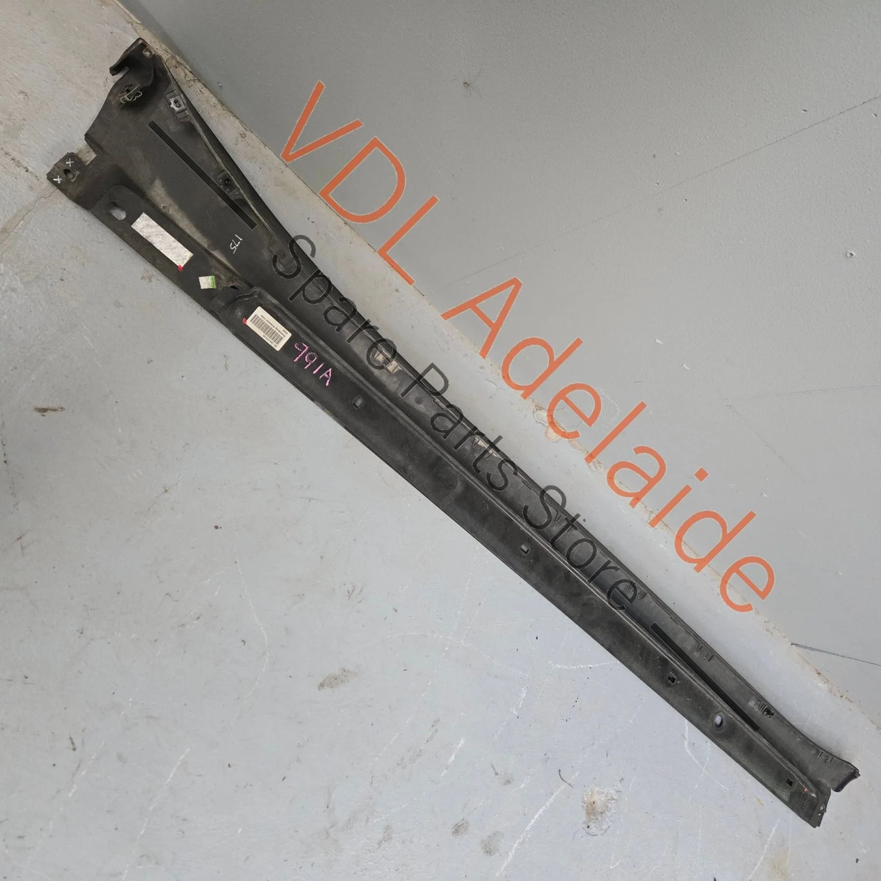 Porsche 911 991 991.2 Left side GTS GT3 Sideskirt 99150459503 - Image 8