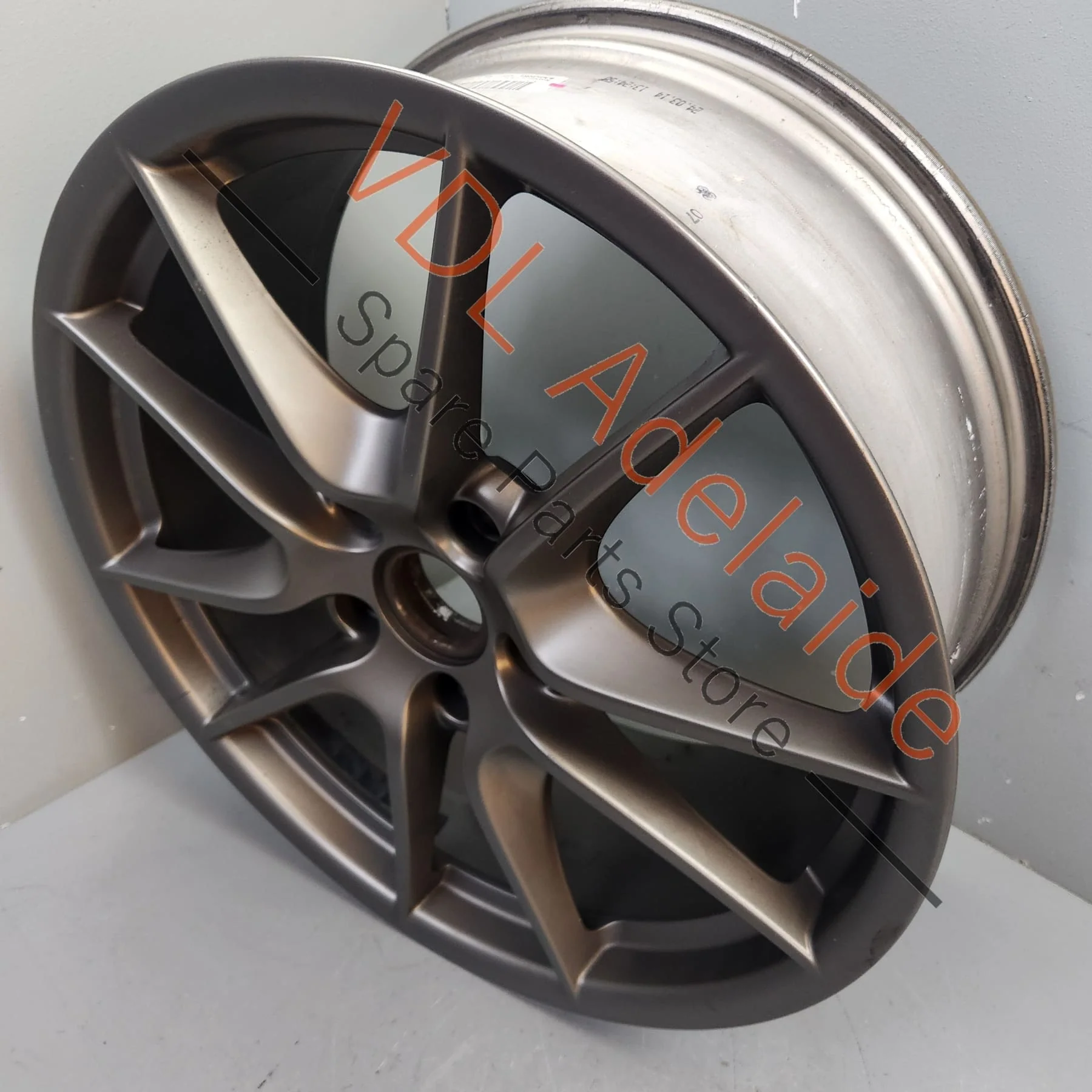 Porsche 911 991.1 20 x 8.5 in Front Alloy Wheel BBS 99136216604 #01 - Image 2