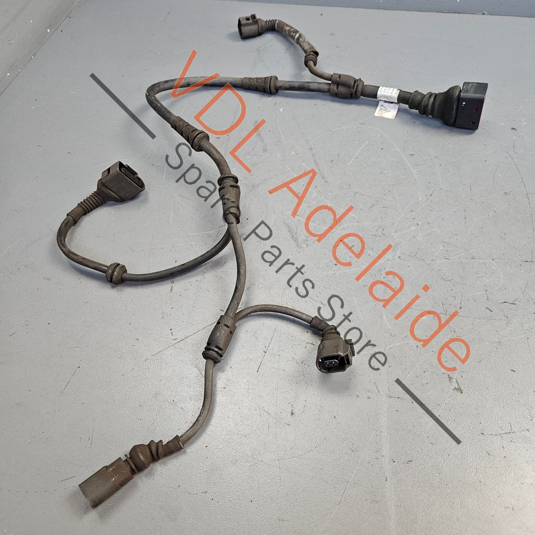 Porsche 911 Rear Axle Hub Wiring Set for Brakes Speed Sensor 99160913301