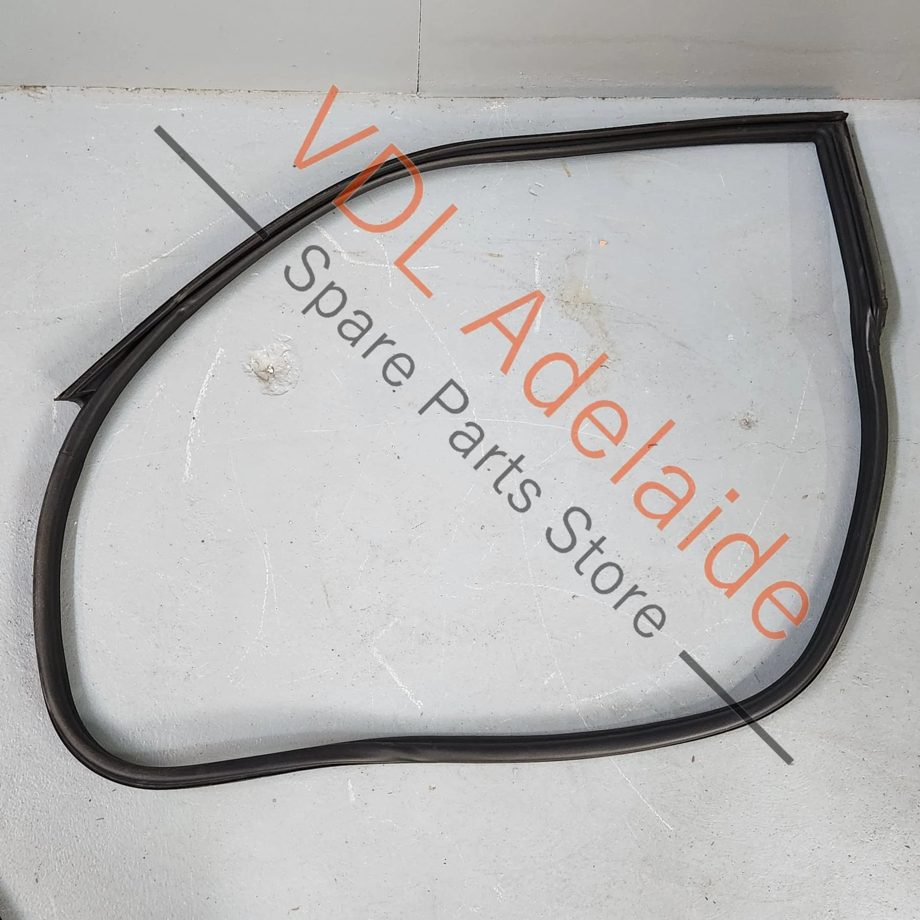 Porsche 911 991 Coupe Left Side Door Rubber Seal Gasket 99153707510