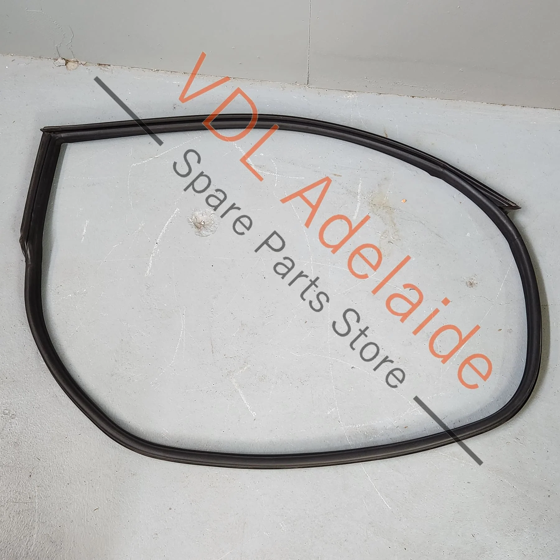 Porsche 911 991 Coupe Right Side Door Rubber Seal Gasket 99153707610
