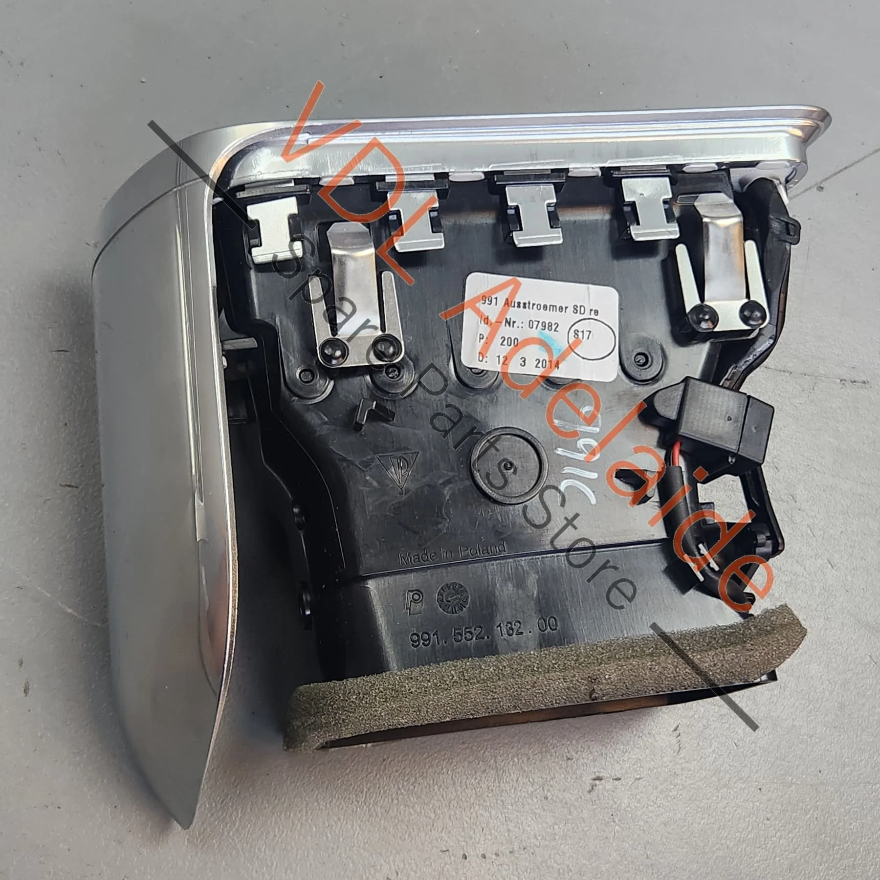 Porsche 911 991 Right Side AC Air Vent Dash Dashboard 99155213200 DAP - Image 2