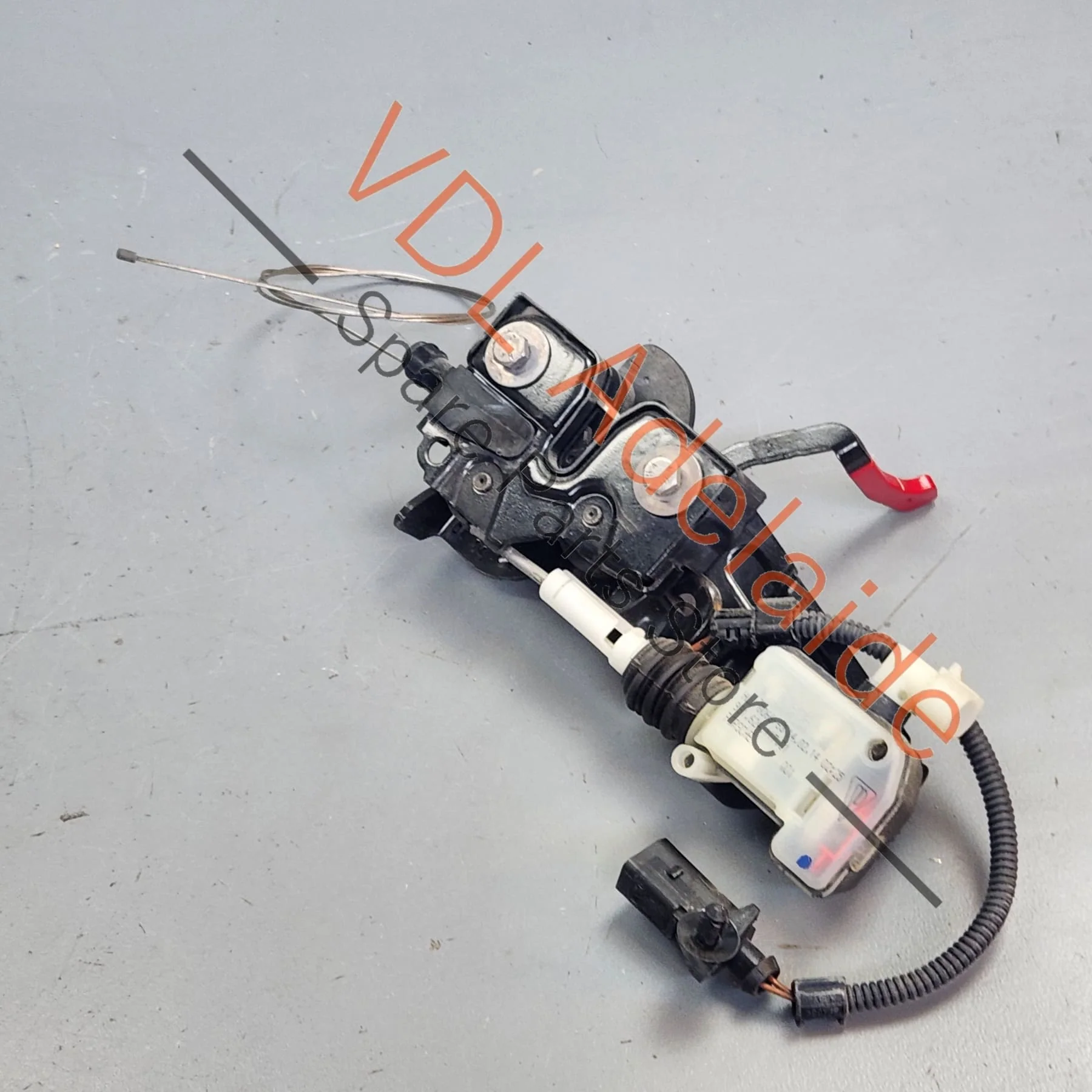 Porsche 911 991 Rear Hatch Lid Engine Compartment Lock 99150405300 - Image 3