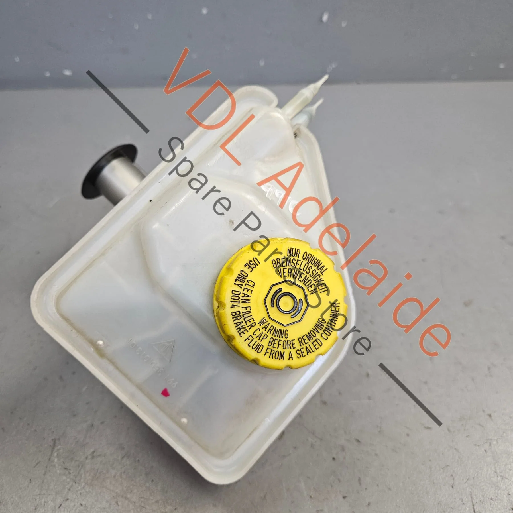 Porsche 911 991 Brake Master Cylinder 99135513029 - Image 5