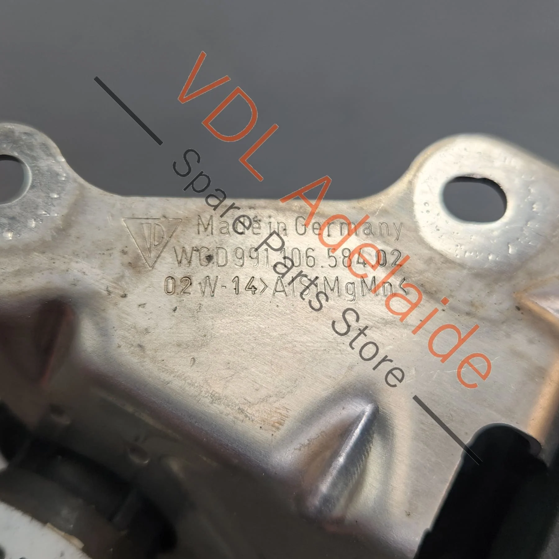 Porsche 911 991 Coolant Regulating Valve 99130757300 7PP906283AA - Image 3