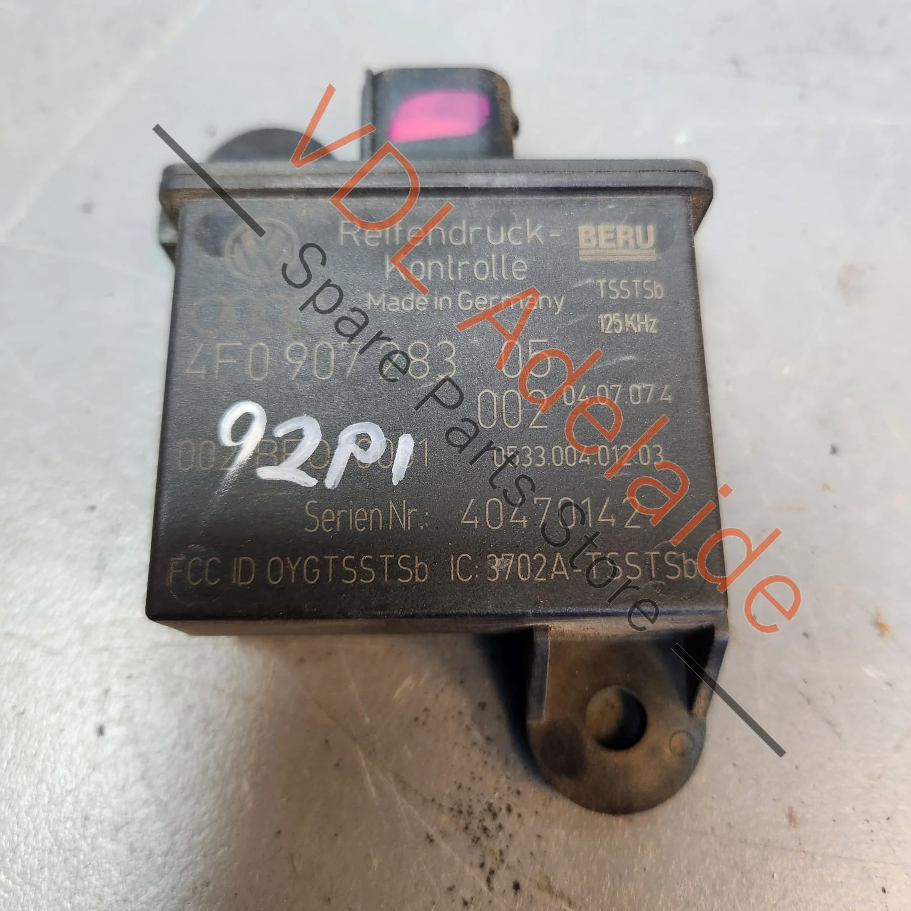 Porsche TPMS Sender Receiver Module 95561811300 4F0907283 - Image 3