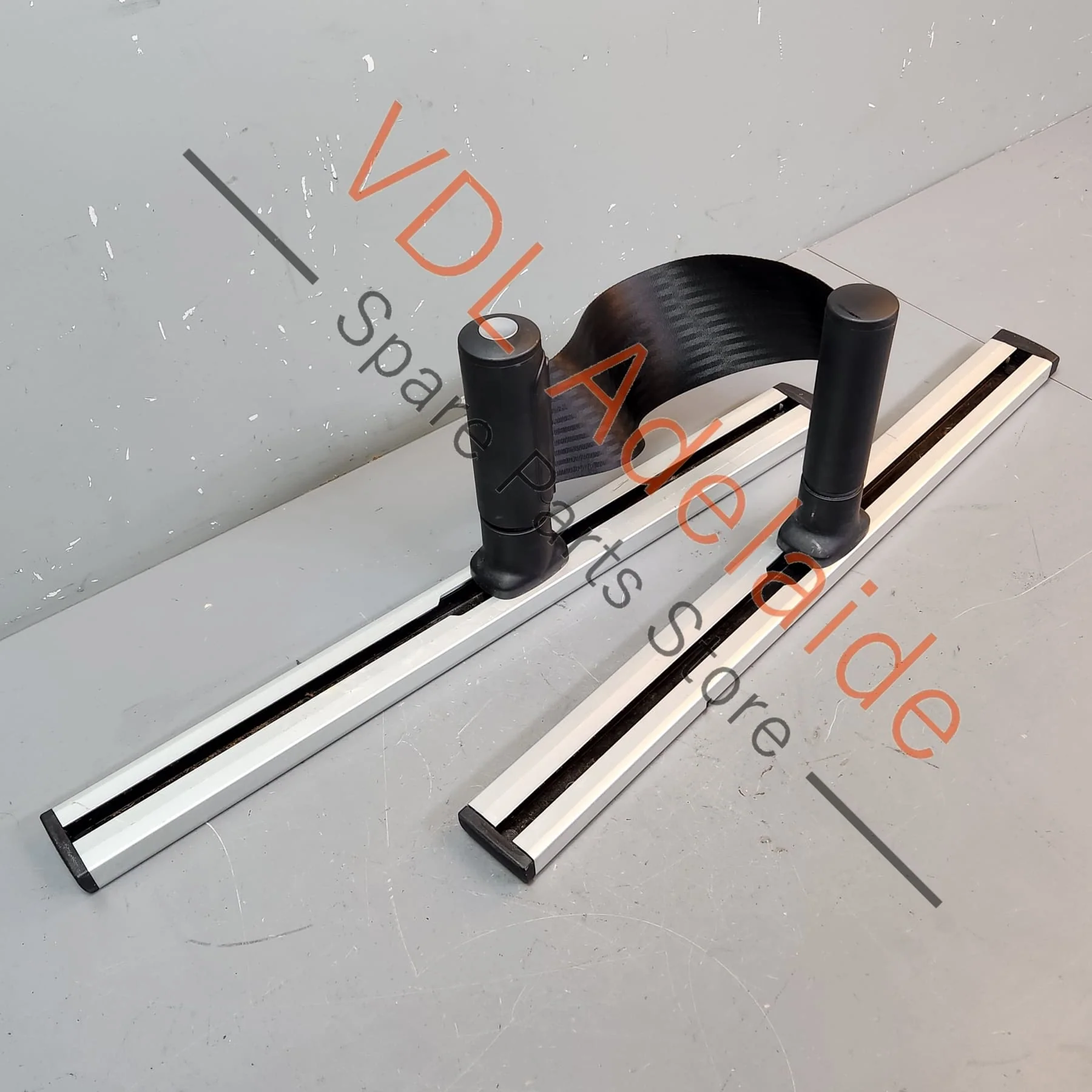 Porsche Cayenne 9PA 955 957 Luggage Cargo Organising Divider Retractible Strap Accessory - Image 4