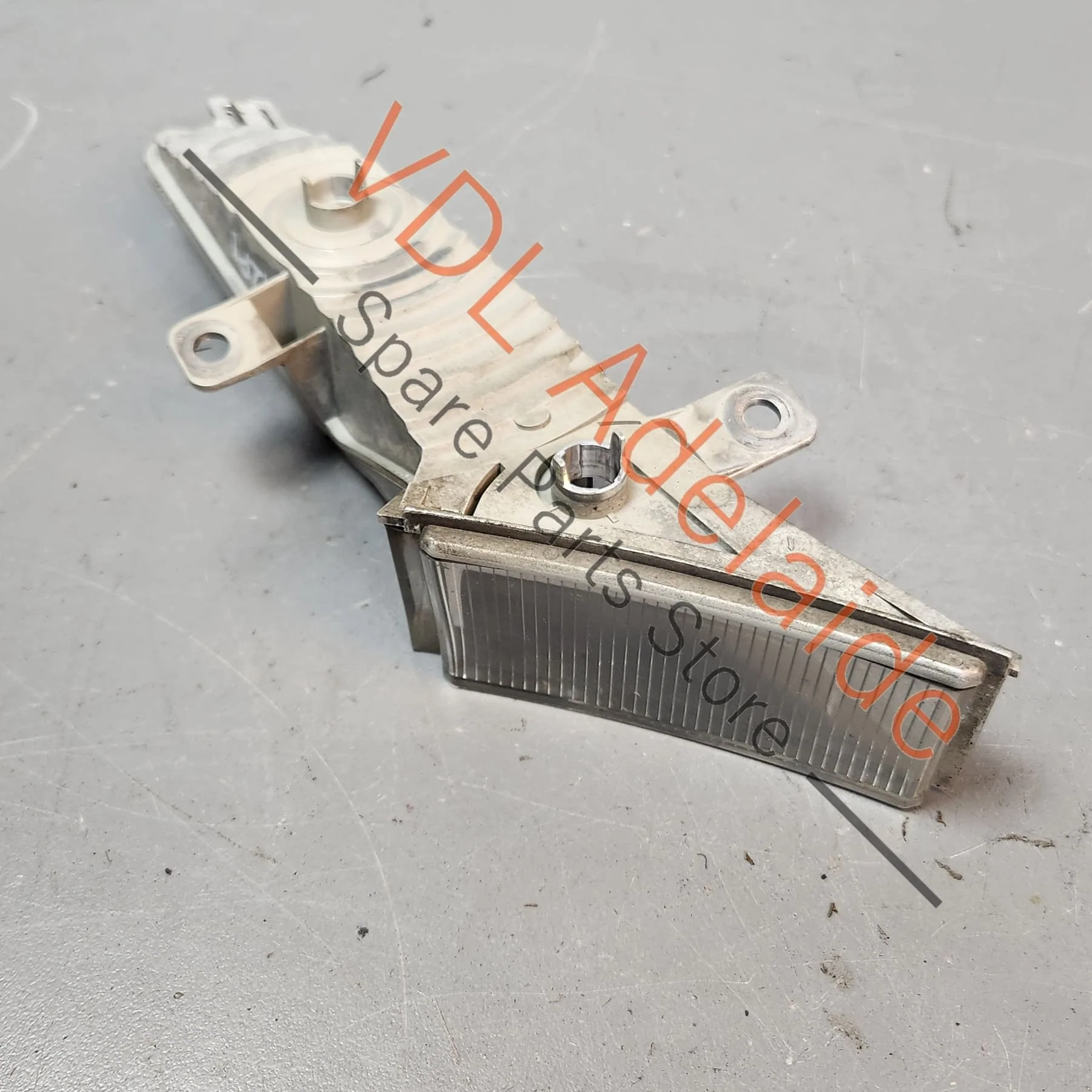 Porsche Cayenne 9PA 955 957 Turbo Front Right Fender Turn Signal Corner Light 95563103620 7L5949102E - Image 5
