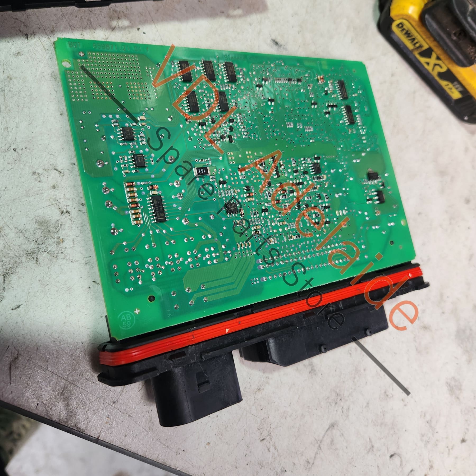 Porsche Cayenne 9PA 955 957 VW Touareg Bentley KESSY Control Module 3D0909137D - Image 10