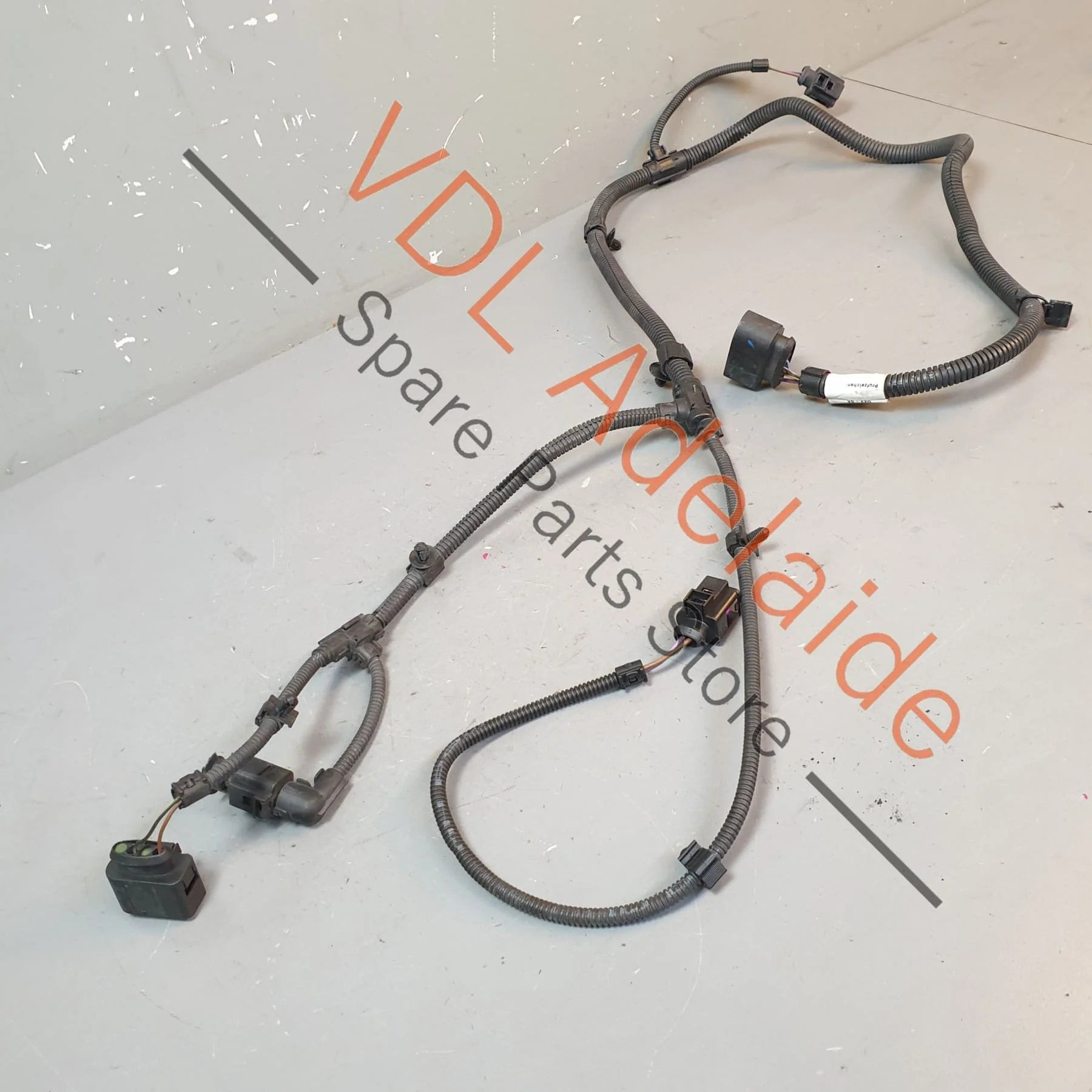 Porsche Cayenne Audi Q7 Radiator Support Wiring Harness to Bonnet Latch 7L5971073S