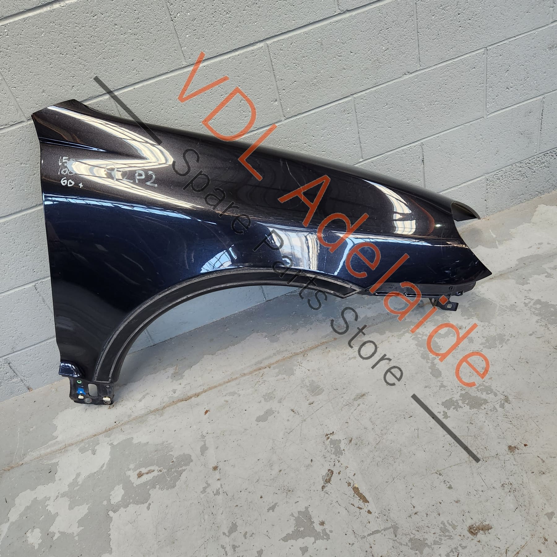 Porsche Cayenne Front Fender Wing Mudguard Right 2002-2010 95550303202