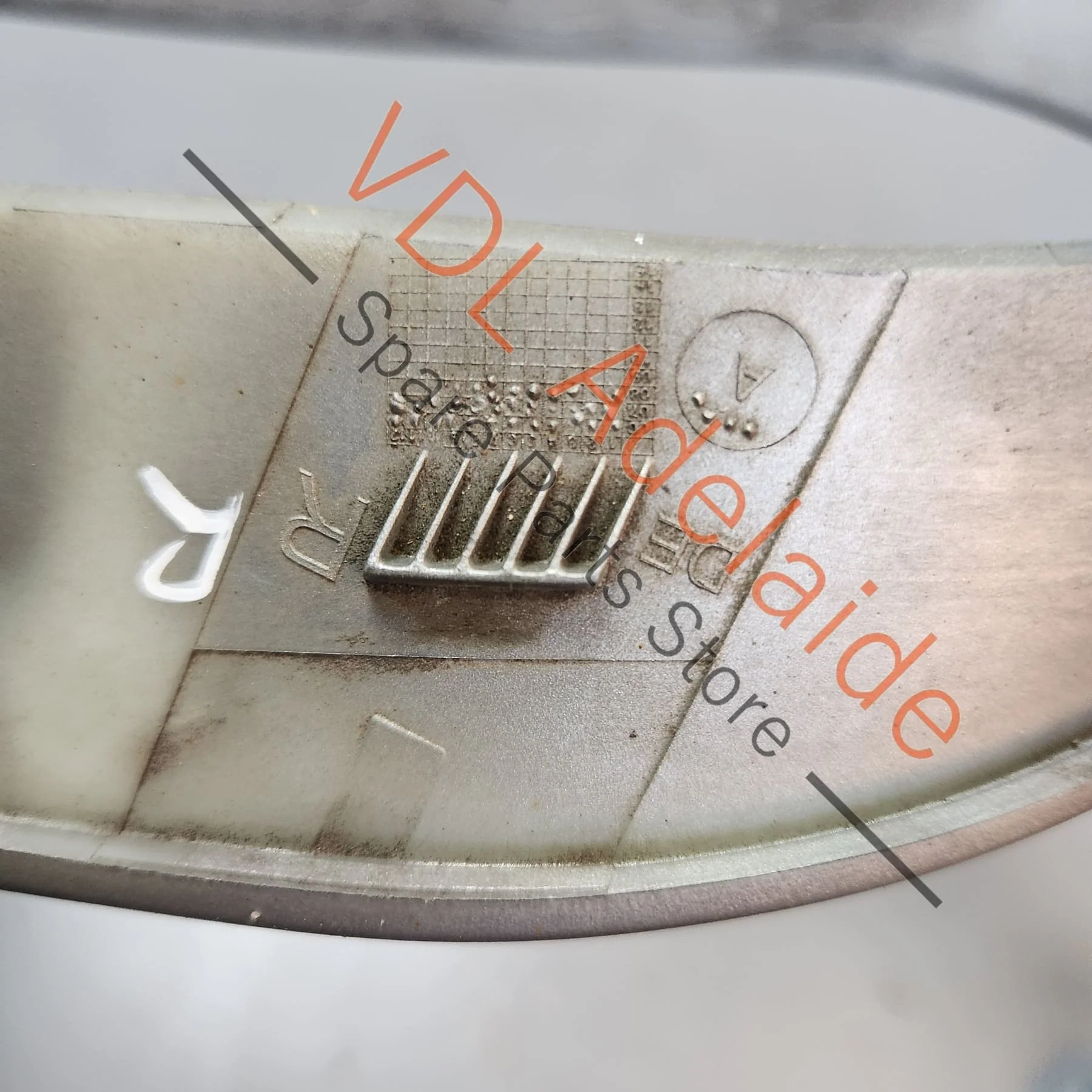 Porsche Cayenne 9PA GTS Rear Bumper Exhaust Oval Trim RHS 95550583800 U90 7L5807838 - Image 10