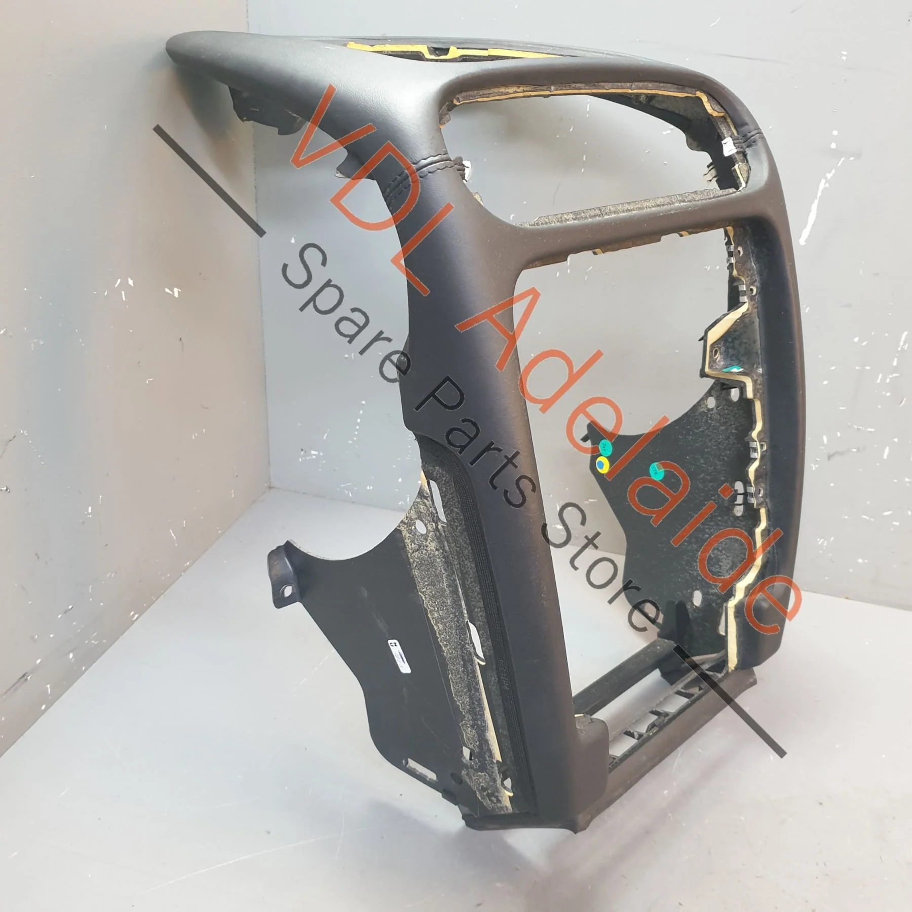 Porsche Cayenne 9PA 955 957 GTS Leather Centre Console Dashboard Trim Middle 95555208701 - Image 5