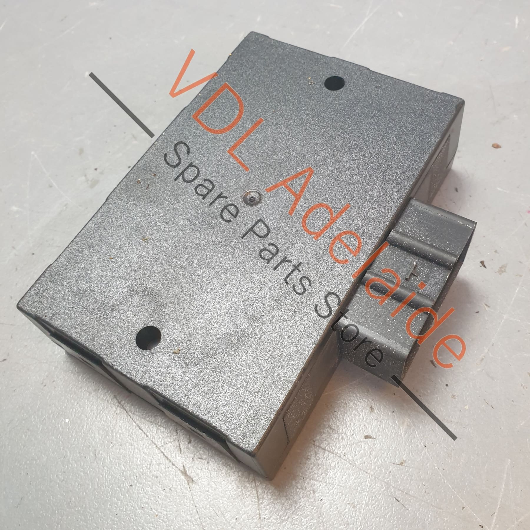 Porsche Cayenne 9PA 955 957 Tailgate Trunk Lid Boot Control Module 95561808000 7L5959107 - Image 2