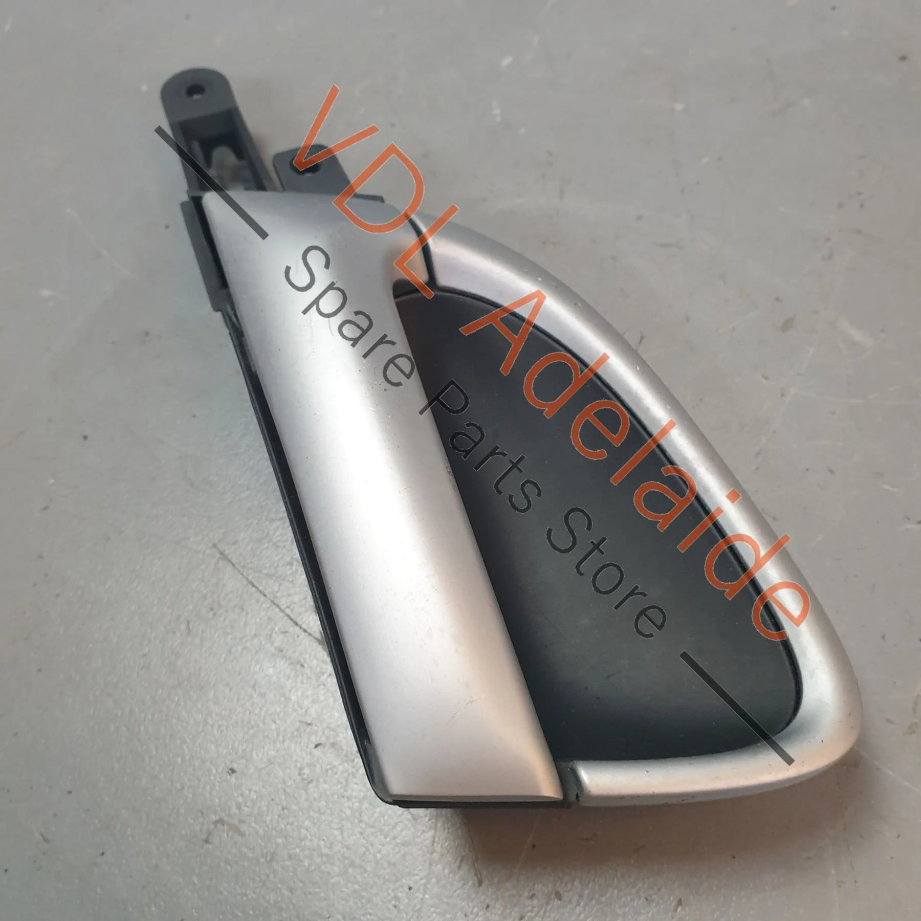 Porsche Cayenne 9PA Left Side Door Interior Handle Pull for Open 95555511300 A03 7L5837113A - Image 4