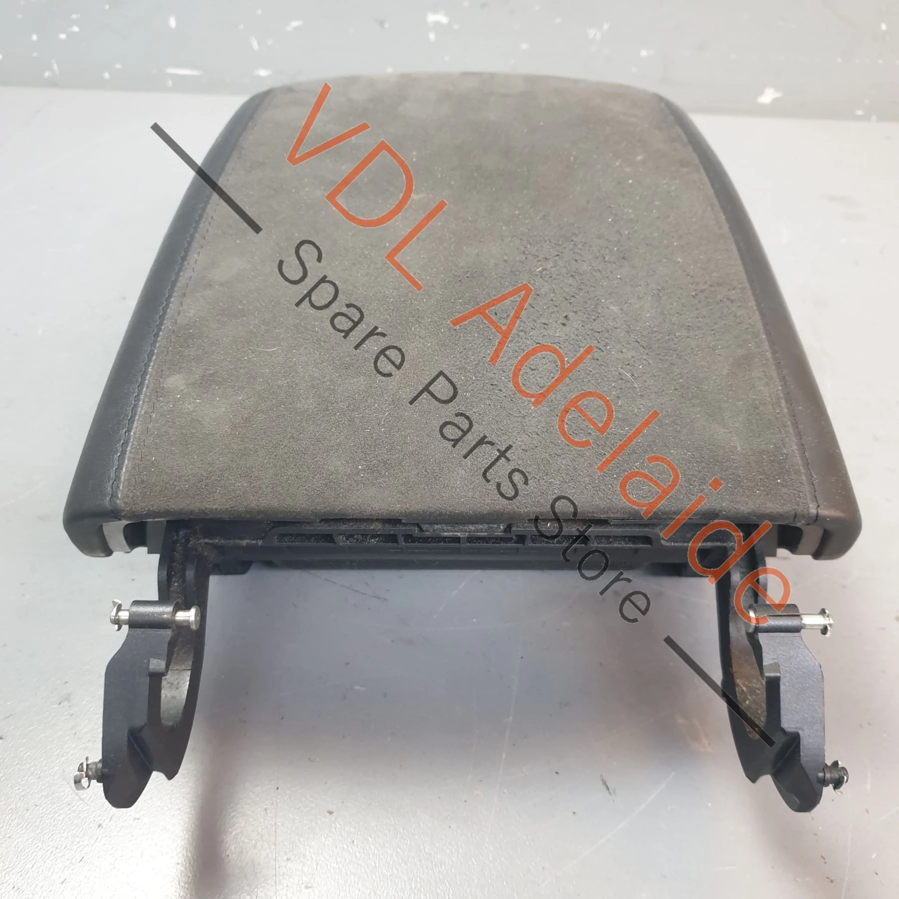 Porsche Cayenne GTS 9PA Arm Rest Armrest Alcantara Genuine OEM - Image 11