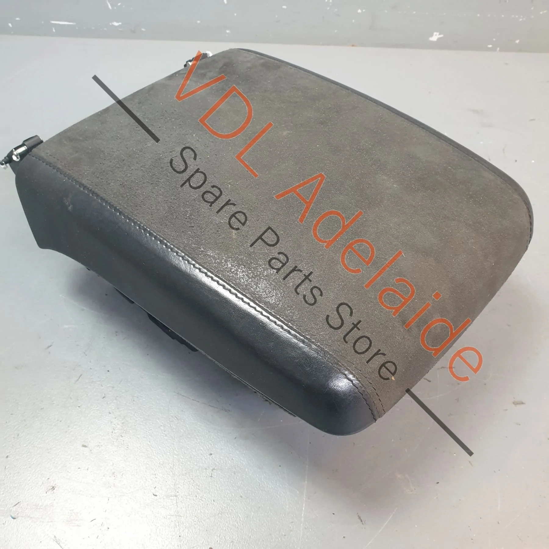 Porsche Cayenne GTS 9PA Arm Rest Armrest Alcantara Genuine OEM - Image 5