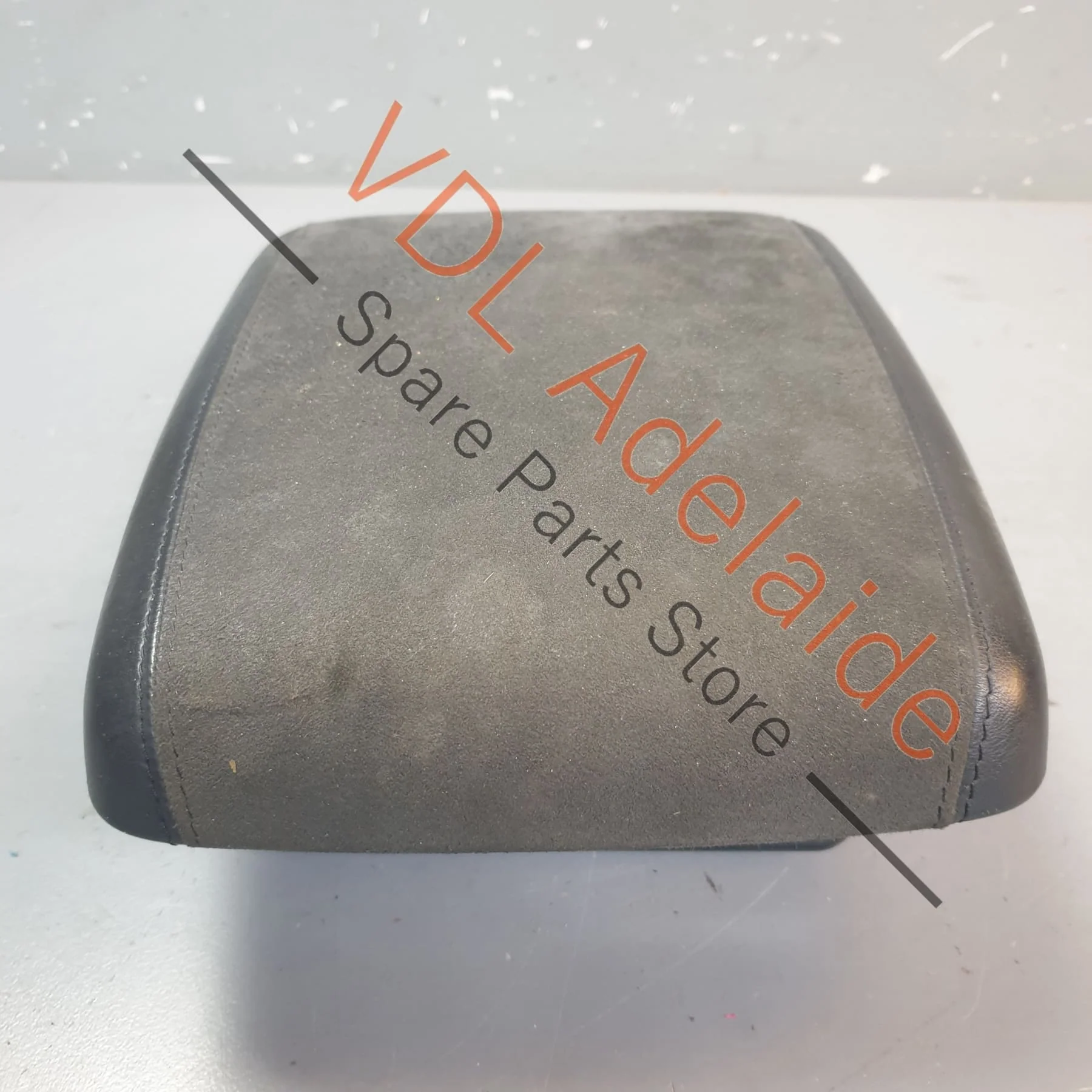 Porsche Cayenne GTS 9PA Arm Rest Armrest Alcantara Genuine OEM - Image 8