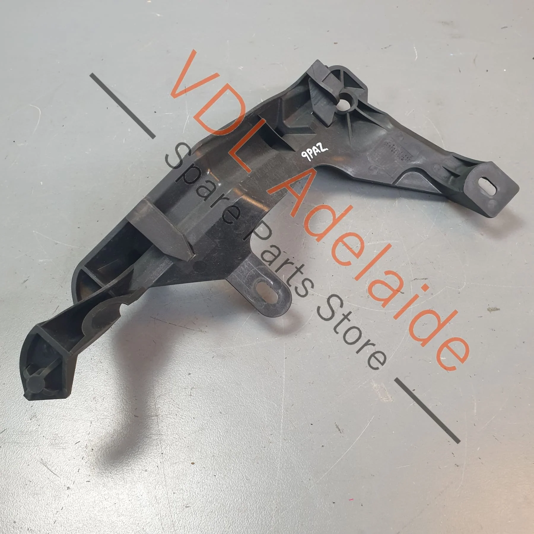 OEM Porsche Cayenne 9PA 955 957 Front Left Bumper Guide bracket 95550588900 7L5807889 - Image 6