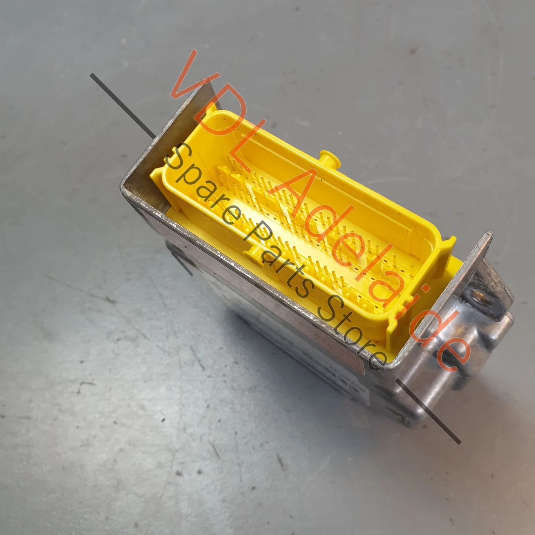 Porsche Cayenne 9PA 955 957 Airbag Central Control Module 95561821911 7L0959655 - Image 5
