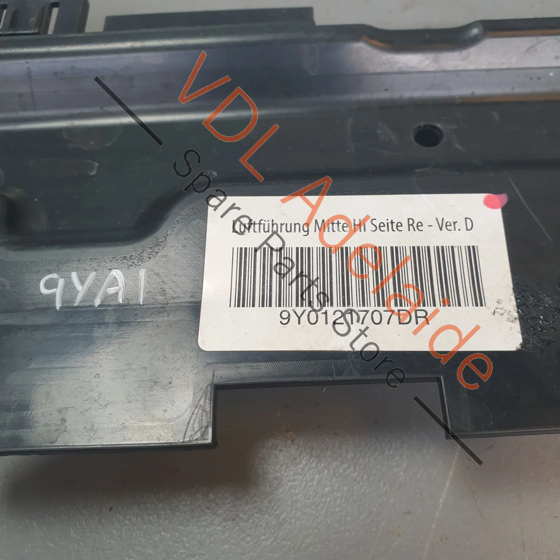 Porsche Cayenne E3 9YA 9YB Centre Front Radiator Support Air Guides Pair 9Y0121707D L & 9Y0121707D R - Image 15